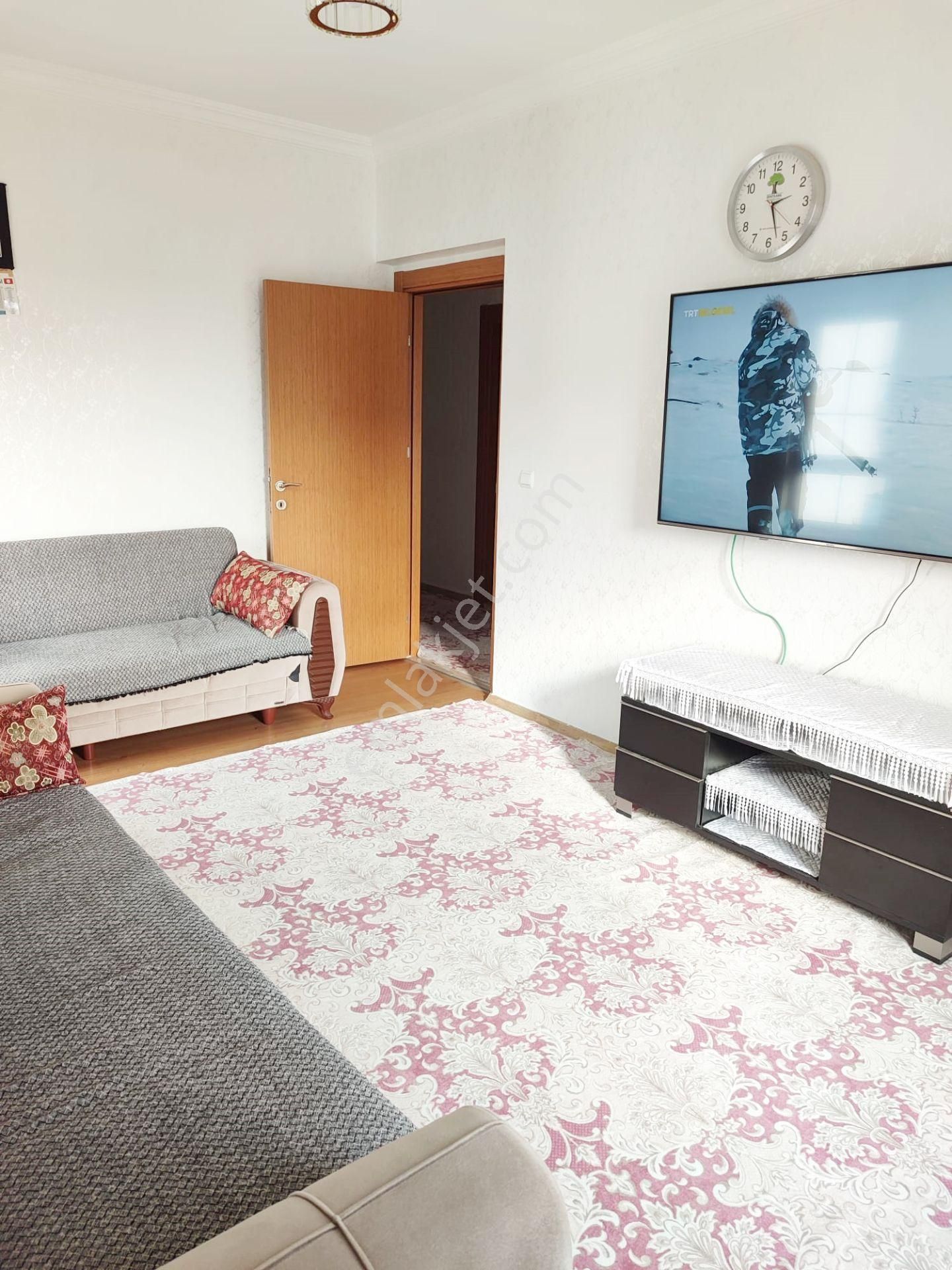 Seyrantepe Pazar Yanı Açık Cepheli 2+1 Geniş Oturumlu Daire - Görsel 17