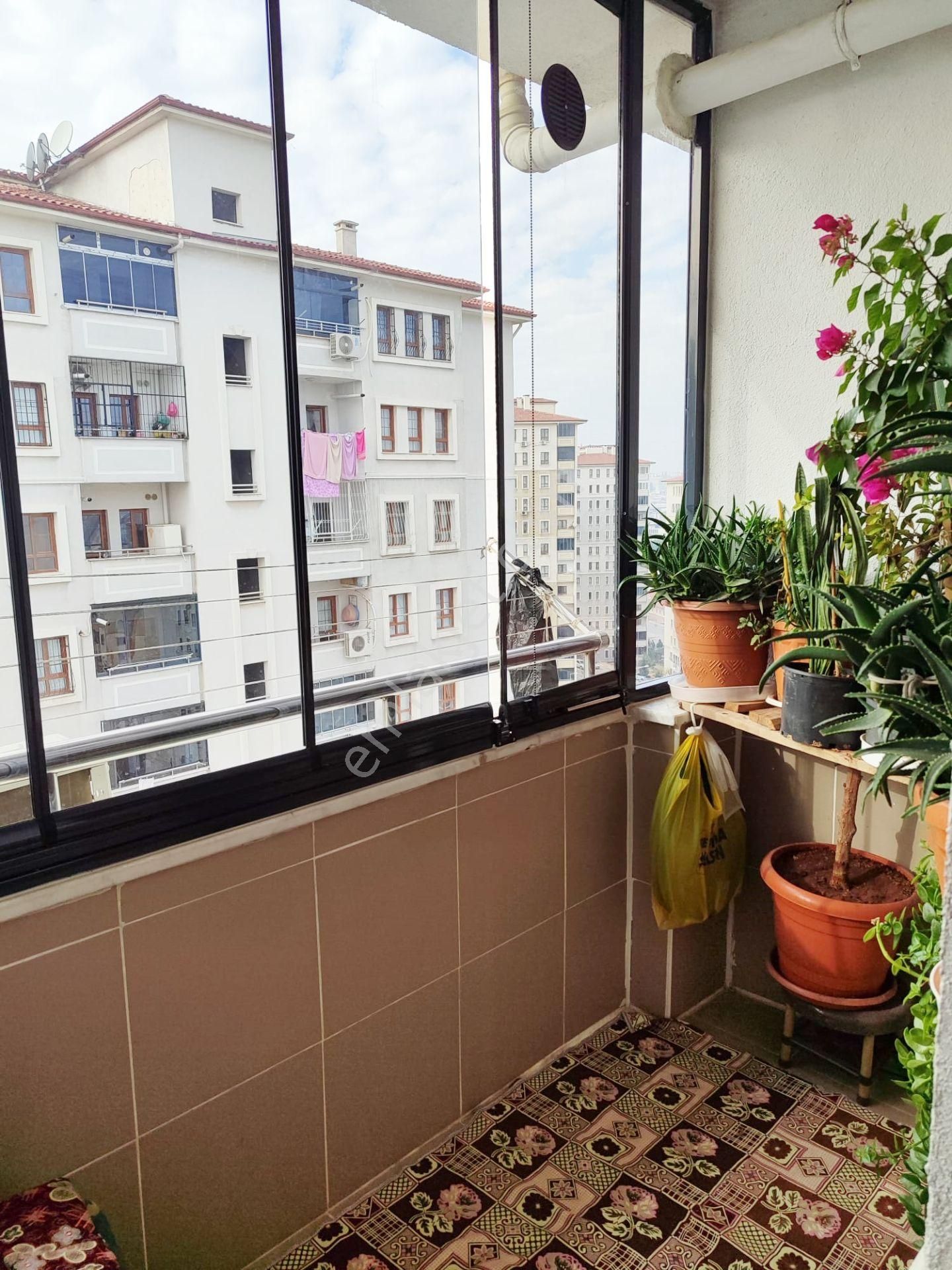 Seyrantepe Pazar Yanı Açık Cepheli 2+1 Geniş Oturumlu Daire - Görsel 6