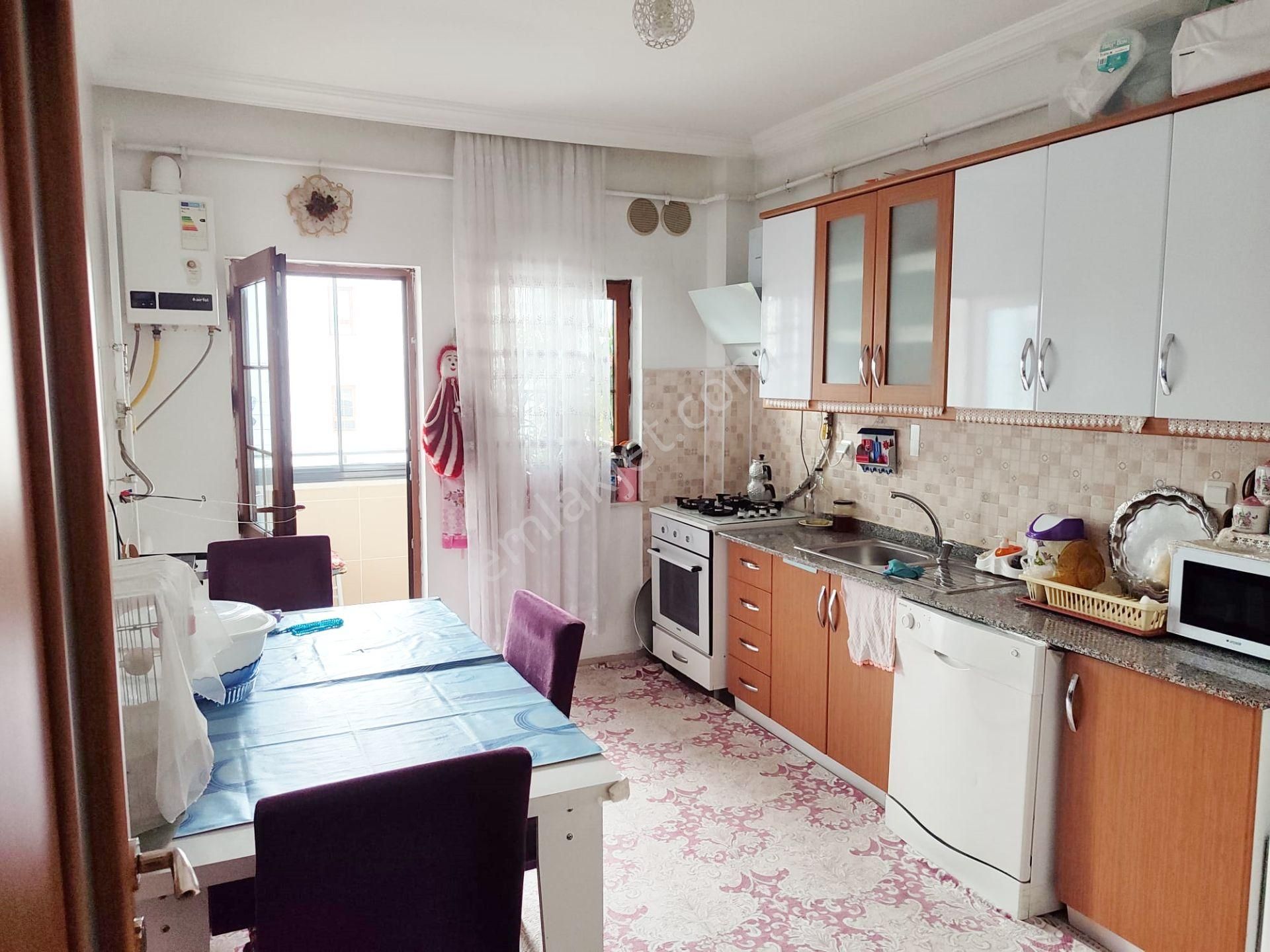 Seyrantepe Pazar Yanı Açık Cepheli 2+1 Geniş Oturumlu Daire