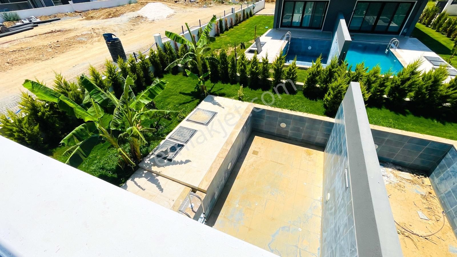 Kuşadası Davutlarda Satılık Son Kalan! Lüks Özel Havuzlu Villa - Görsel 29