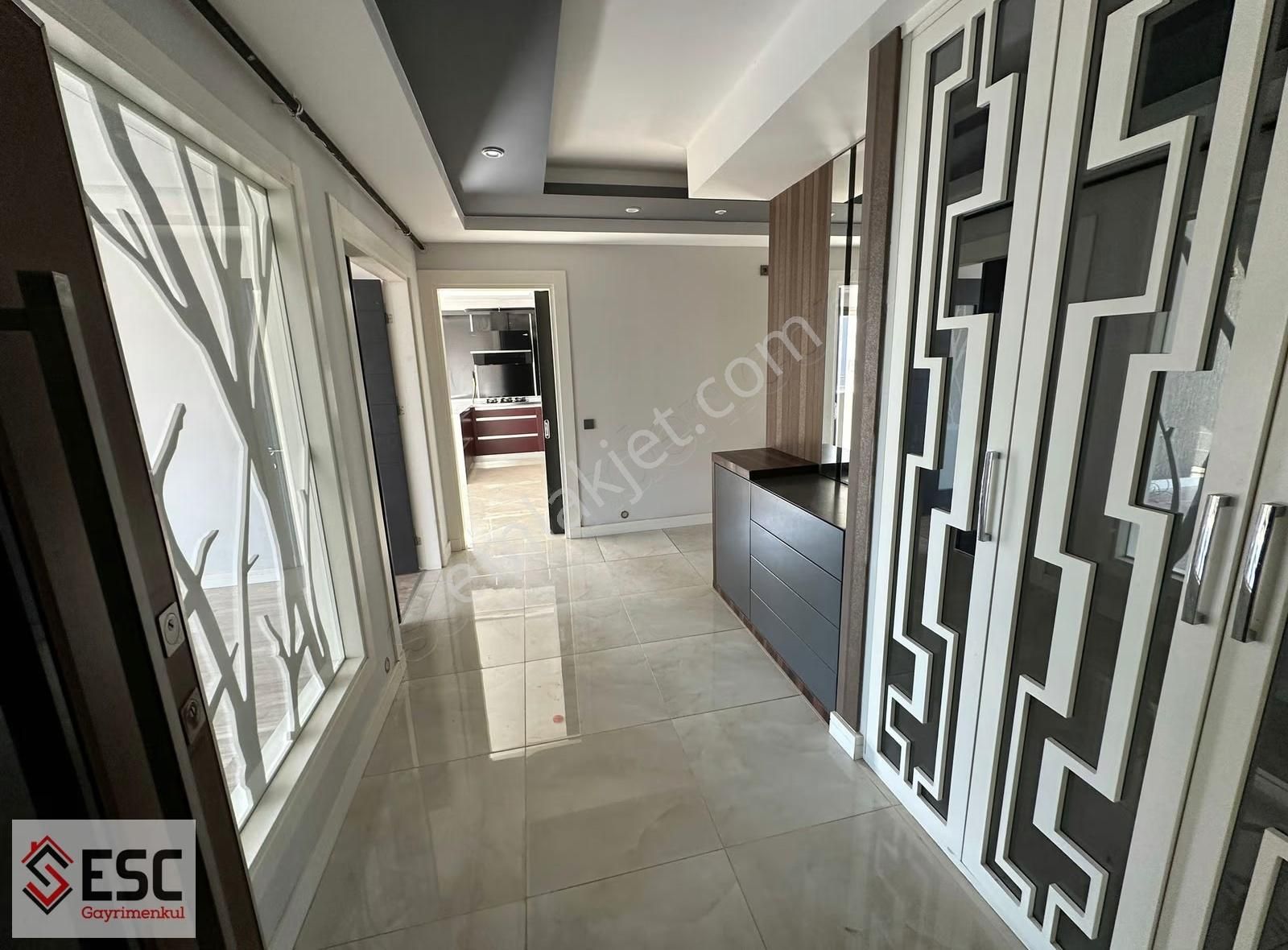 Esc'den Site İçi Havuzlu 4+1 Kiralık Daire Esc2292 - Görsel 17