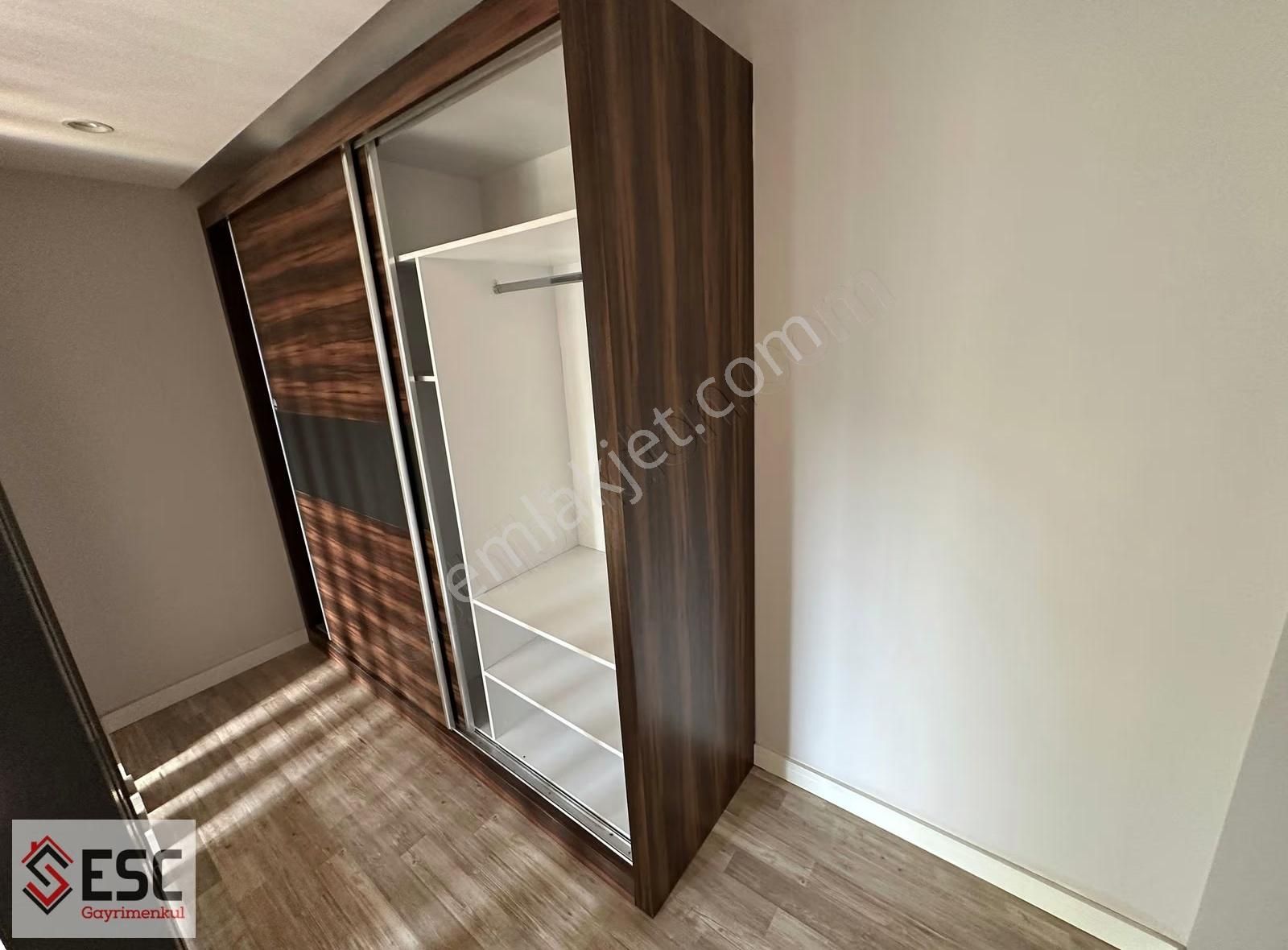 Esc'den Site İçi Havuzlu 4+1 Kiralık Daire Esc2292 - Görsel 18