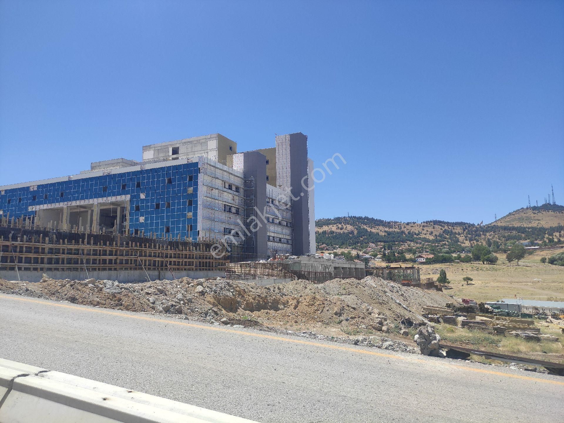 Karapürçek Devlet Hastanesi Yakını 175 M2 İmarlı Hisseli Arsa Hilal Emlaktan