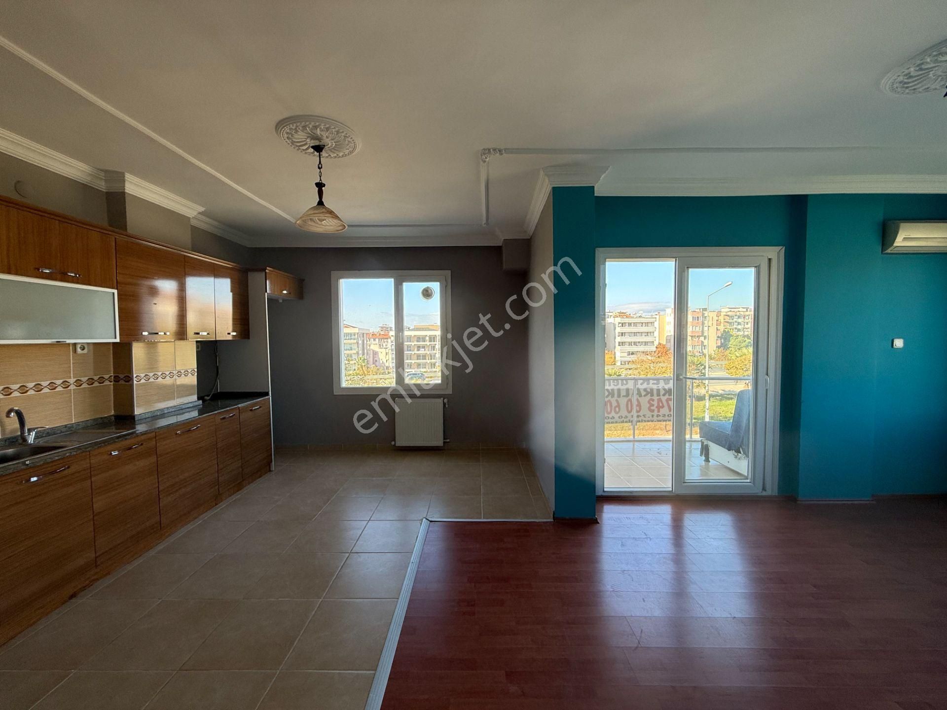 Seferihisar İzmir Caddesi Üzerinde Yeşil Alan Cepheli • Satılık 3+1 Daire - Görsel 7