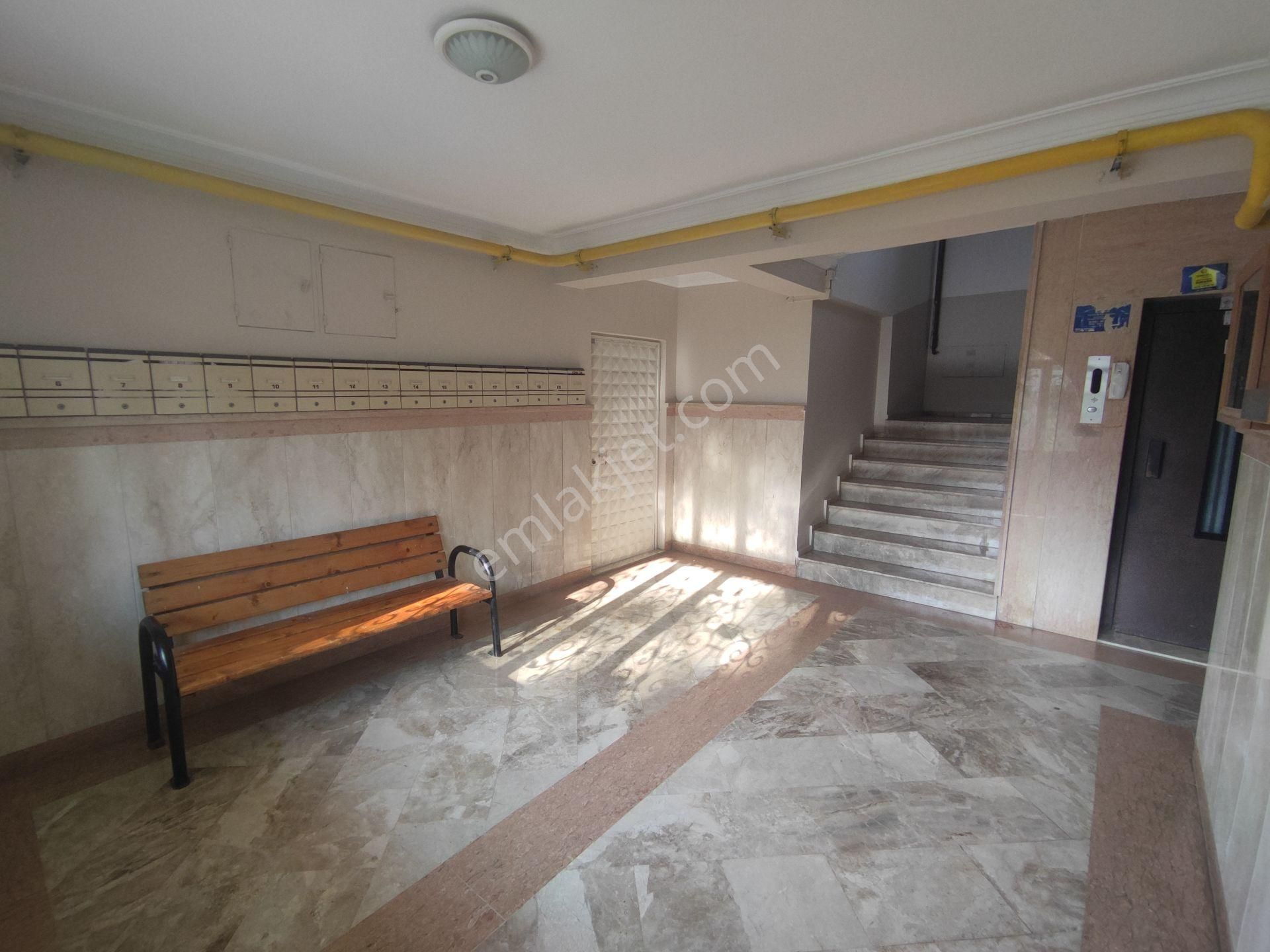 ░_*arcıty*_░den Nevit Kodallı Cad. Civ. Site İçi+full Eşyalı 3+1 - Görsel 21