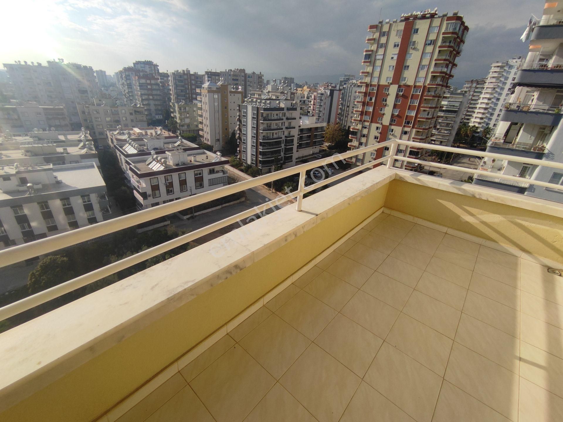 ░_*arcıty*_░den Nevit Kodallı Cad. Civ. Site İçi+full Eşyalı 3+1 - Görsel 9