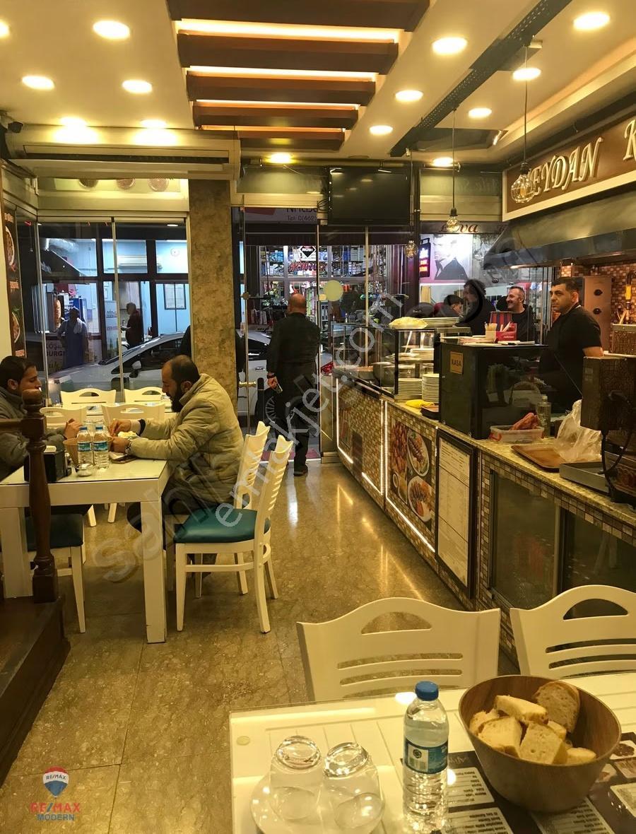 Trabzon Meydan Da Satılık 2 Dükkan Tek Tapu - Görsel 4