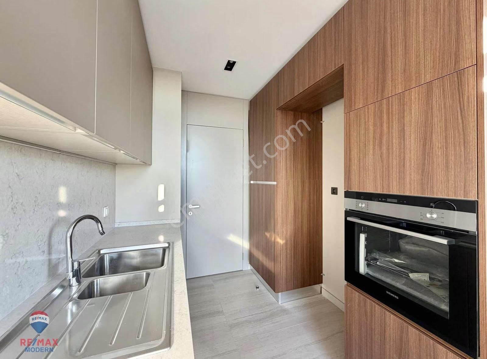 Merkez Ankara Kiralık Lüks Mutfak Salon Ayrı 2+1 Manzaralı Daire - Görsel 16