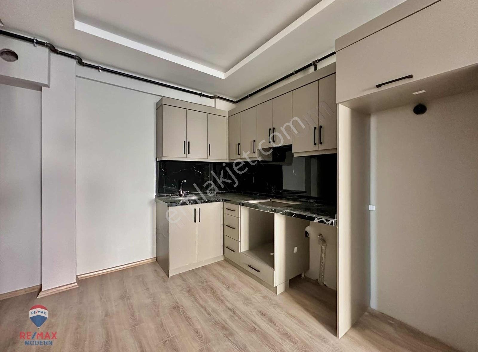Atakum Deniz Manzaralı Lüks Geniş Sıfır Satılık 1+1 Daire - Görsel 8