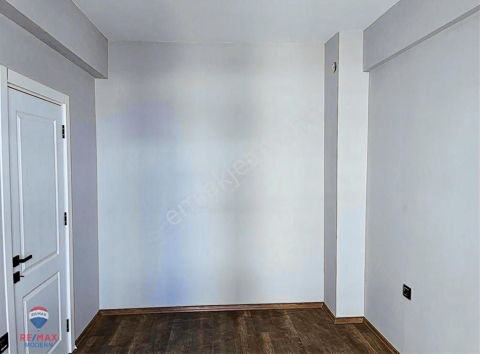 Körfez' De Havuzlu 1+1 Satılık Daire - Görsel 20