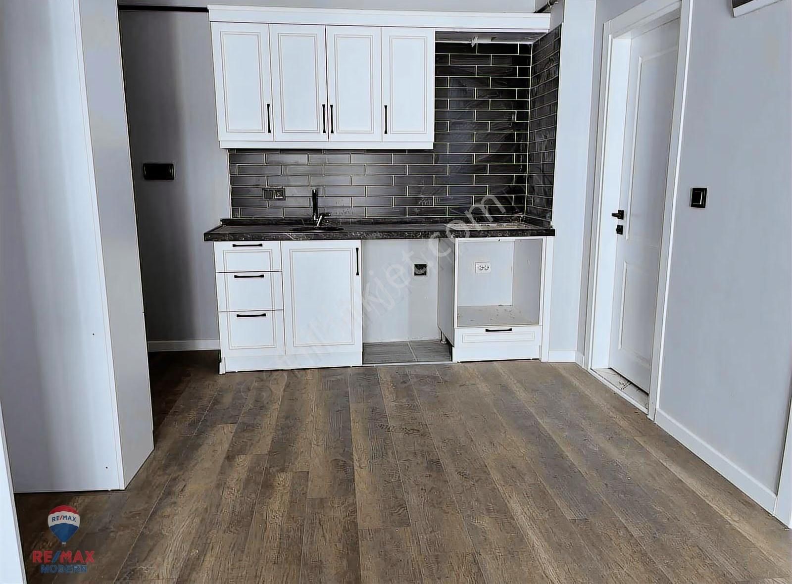 Körfez' De Havuzlu 1+1 Satılık Daire - Görsel 7