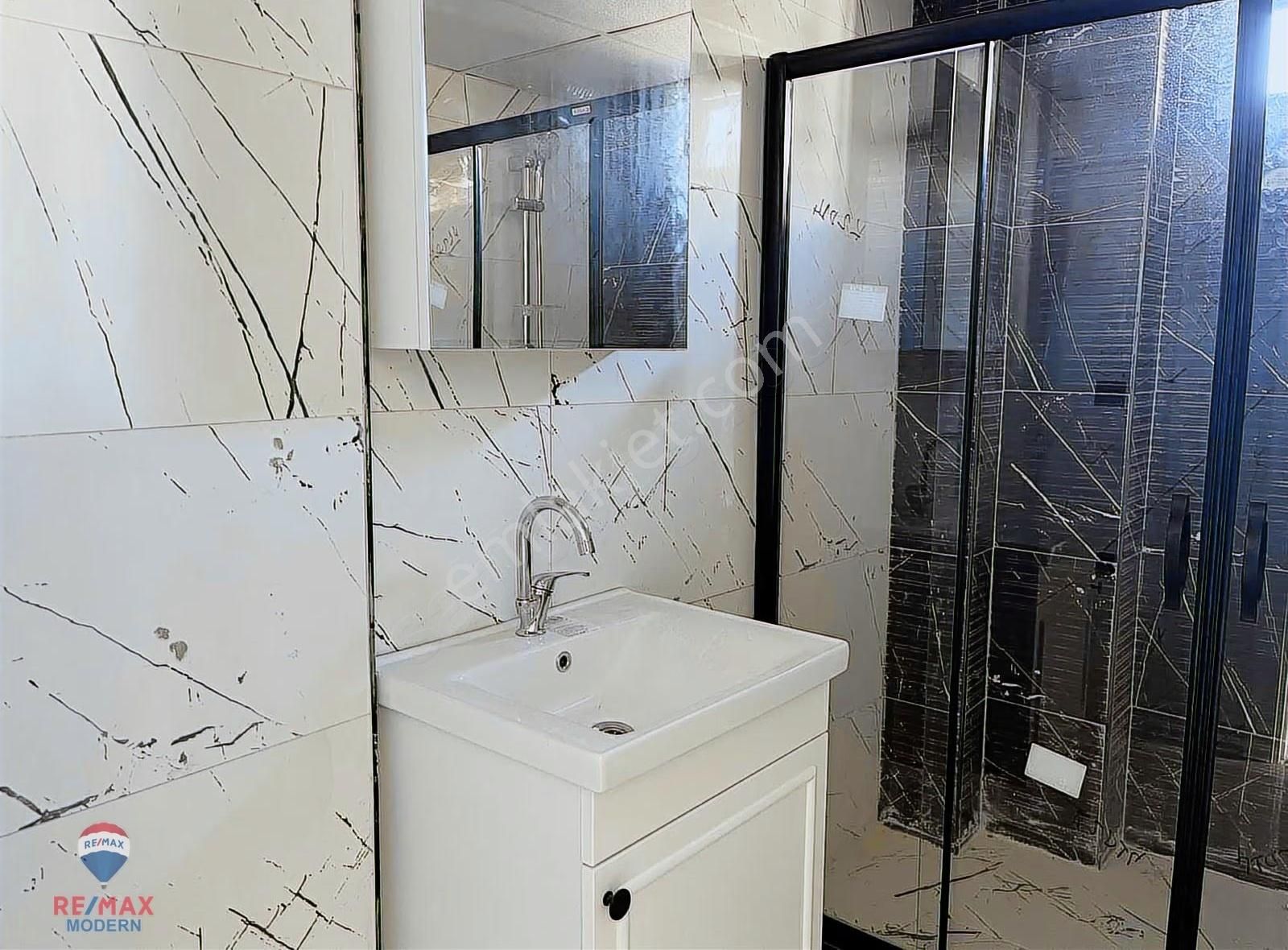 Körfez' De Havuzlu 1+1 Satılık Daire - Görsel 6