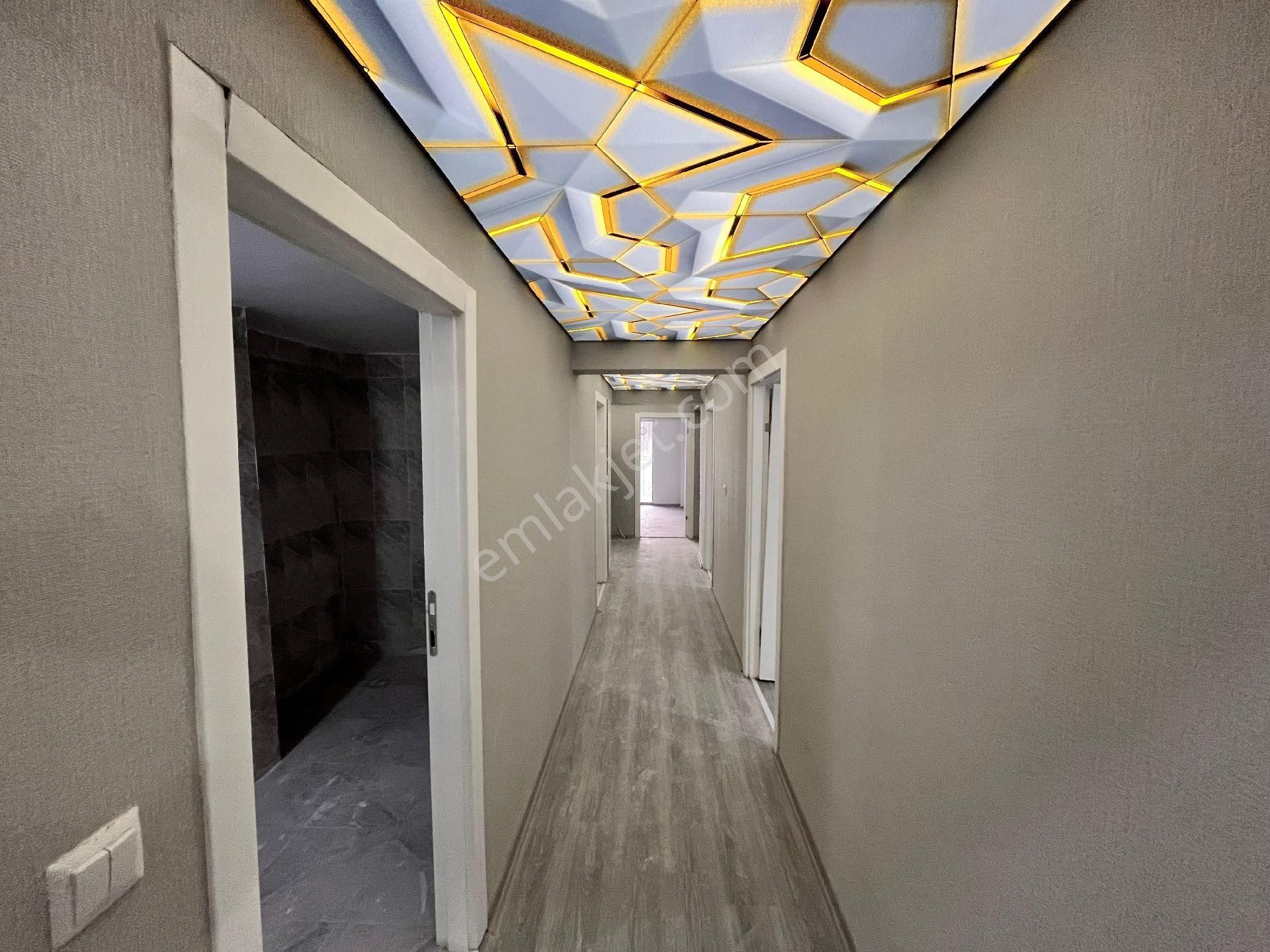 Feridunçelikte 4+1 Sıfır Caddeye Yakın Balkonlu Giriş Kat Hilal Emlaktan - Görsel 19