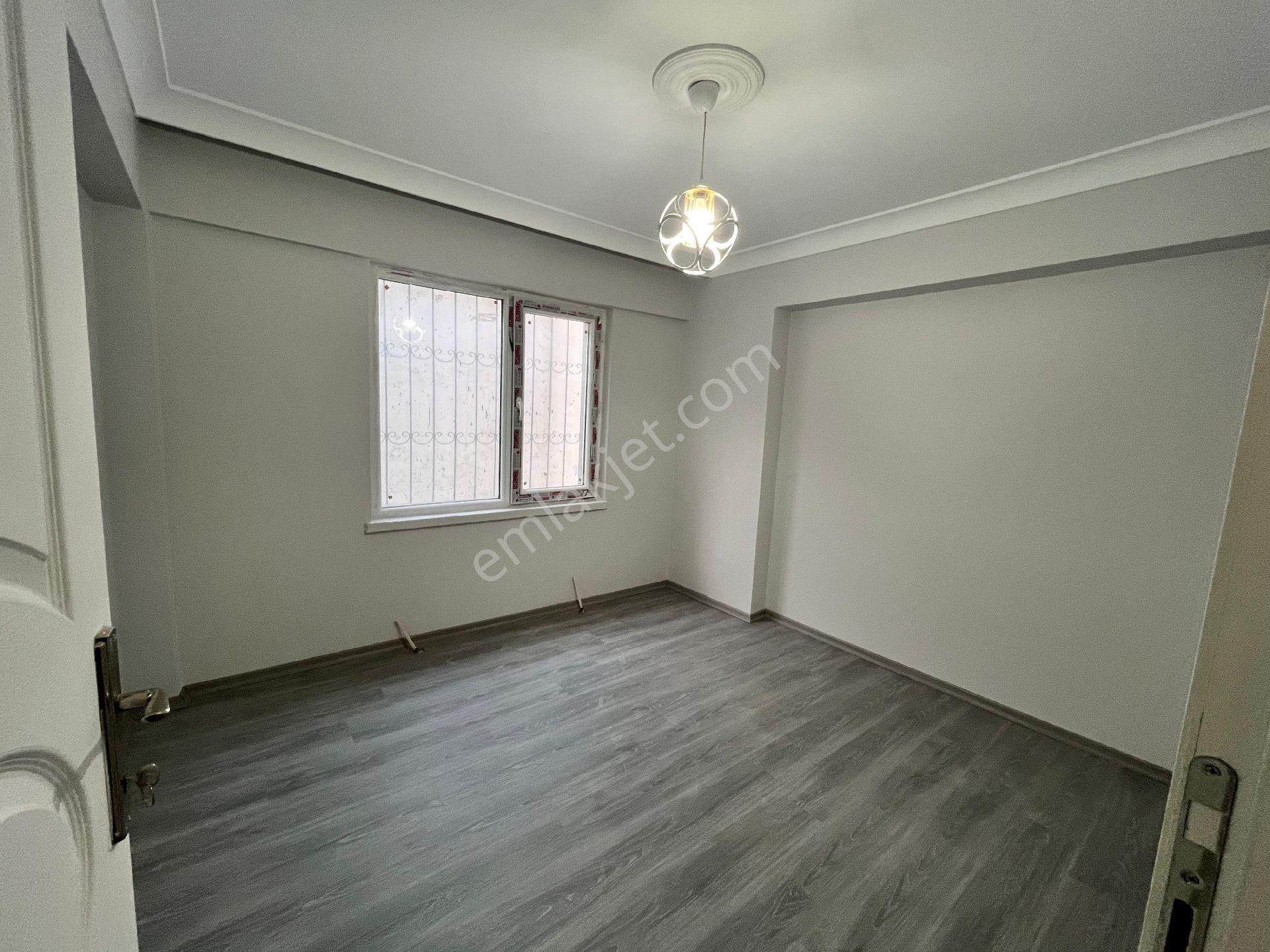 Feridunçelikte 4+1 Sıfır Caddeye Yakın Balkonlu Giriş Kat Hilal Emlaktan - Görsel 11