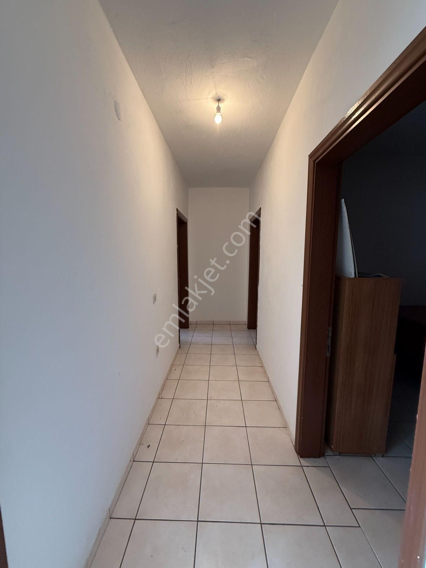 Bodrum Turgutreis Merkez Migros Market Üstü 4+1 Kiralık Ofis Veya Ev - Görsel 10