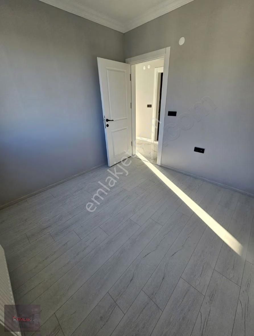 Emlak Kent'ten Merkezi Konumda Satılık 3+1 Daire - Görsel 4