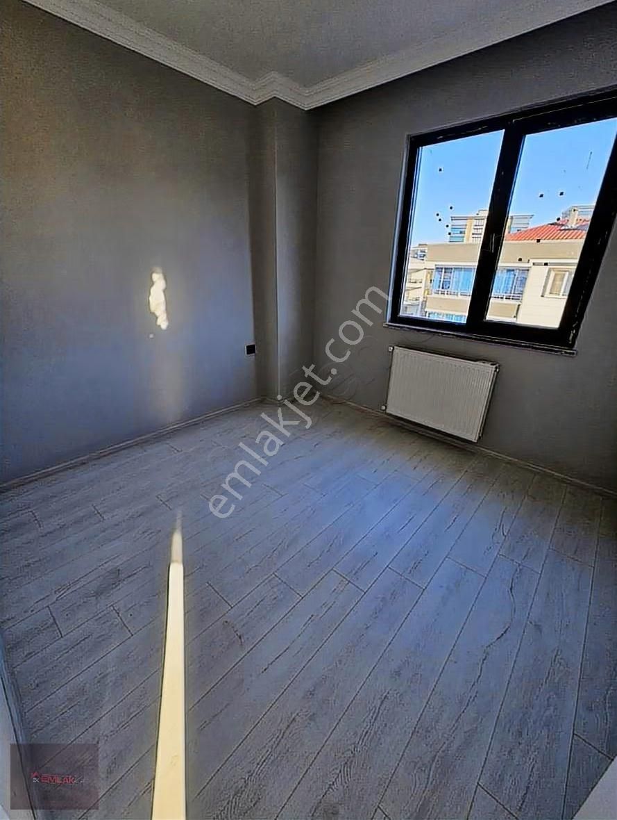Emlak Kent'ten Merkezi Konumda Satılık 3+1 Daire - Görsel 3