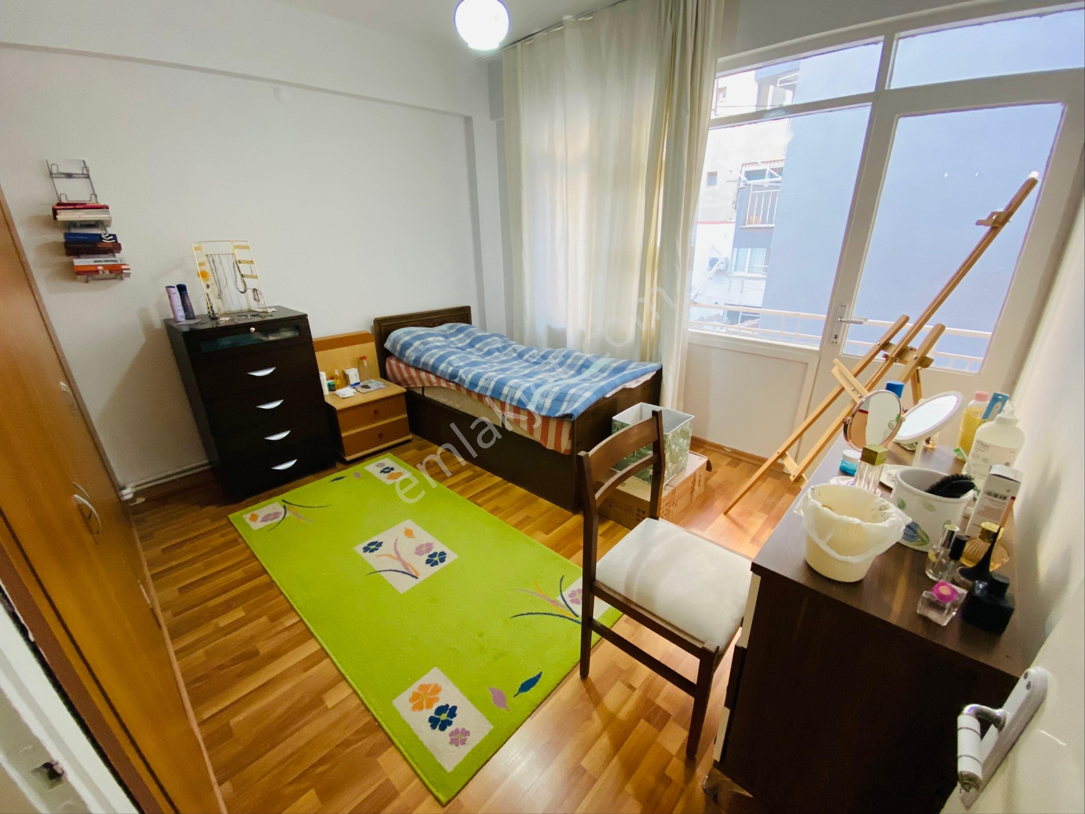 Halılrıfatpaşa Son Durakta 3+1 125m2 Arakat Temiz Bakımlı Daire - Görsel 15