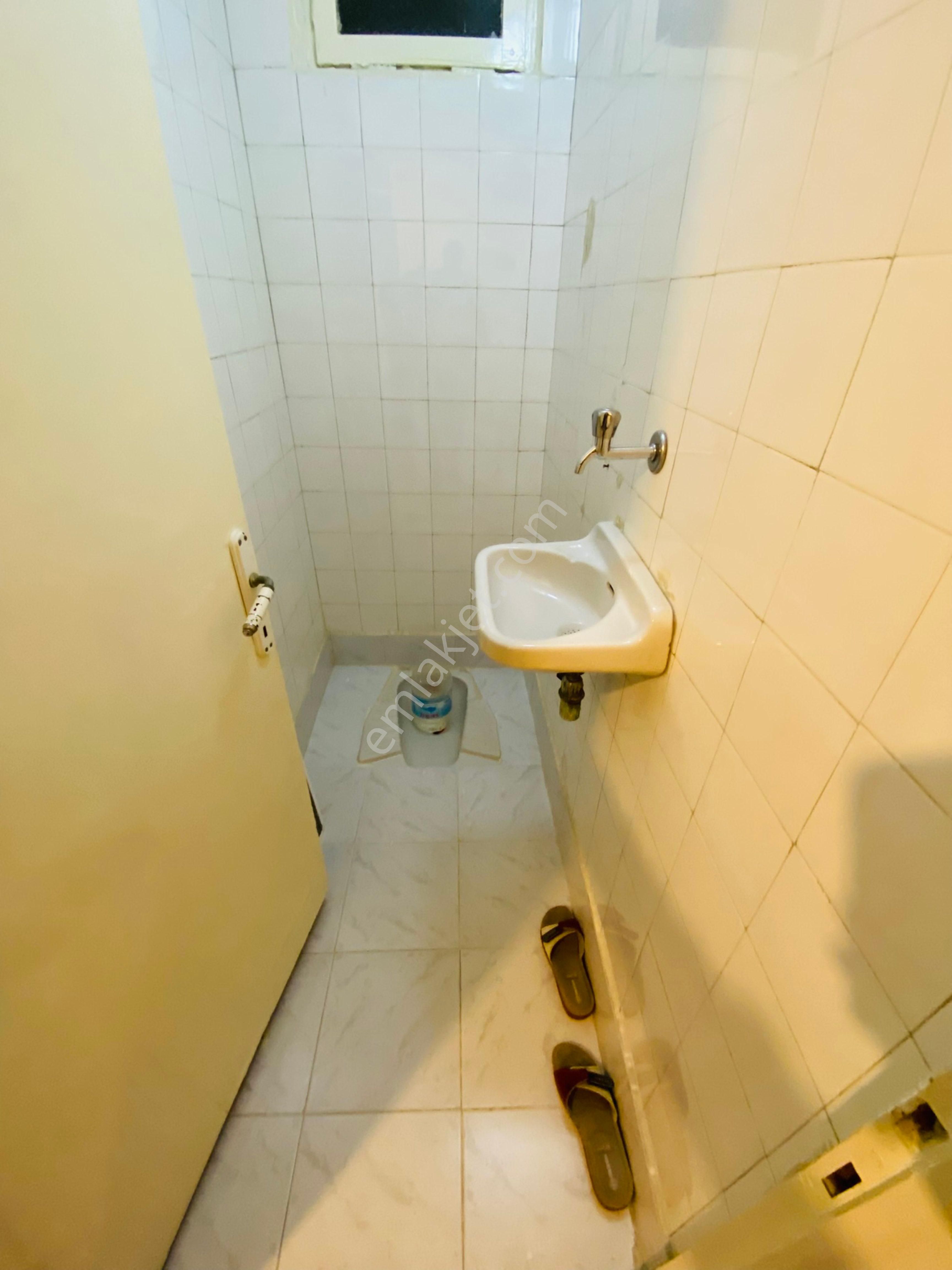 Halılrıfatpaşa Son Durakta 3+1 125m2 Arakat Temiz Bakımlı Daire - Görsel 22