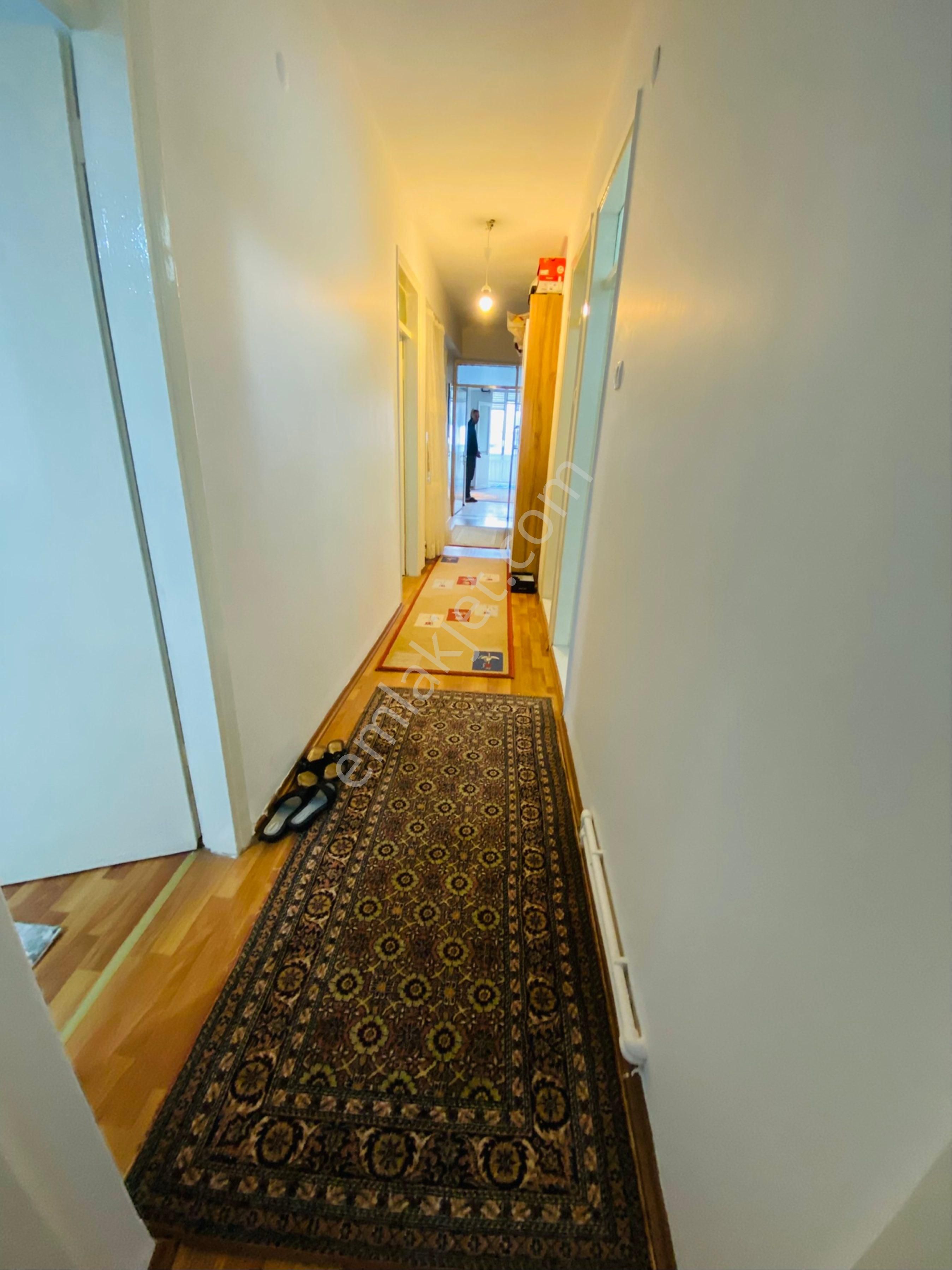 Halılrıfatpaşa Son Durakta 3+1 125m2 Arakat Temiz Bakımlı Daire - Görsel 18