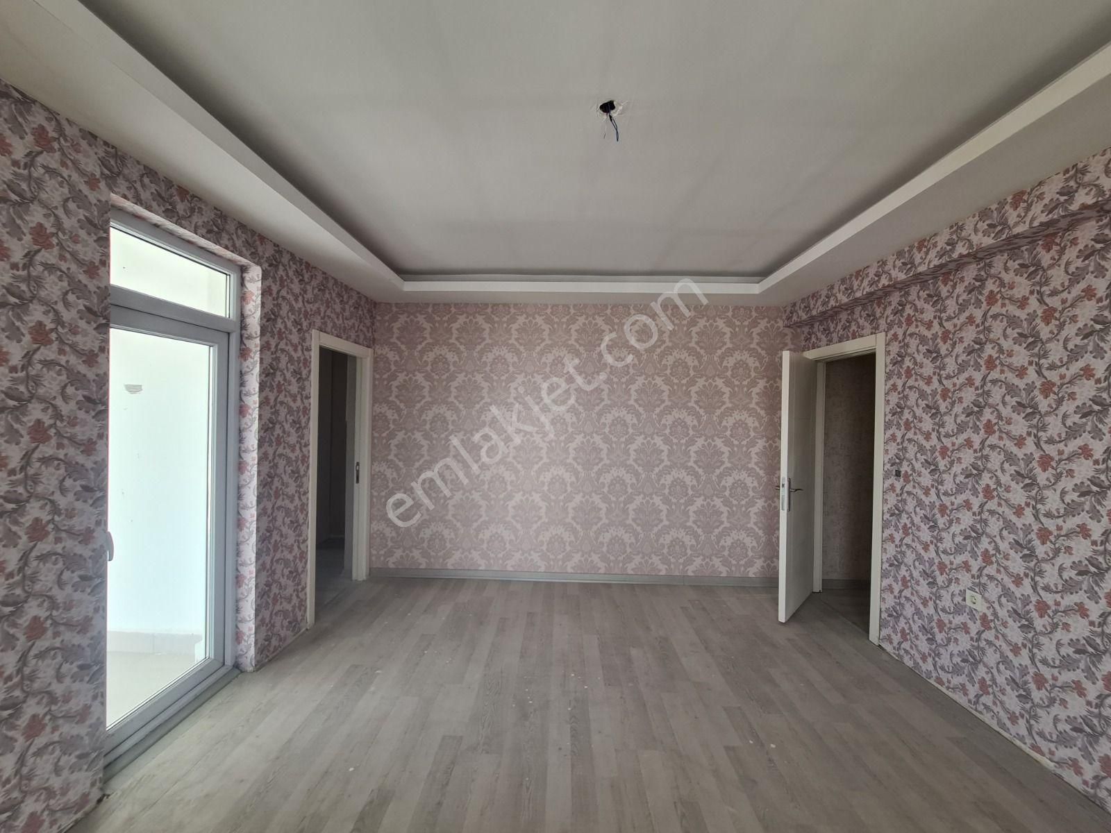 Çift Bloklu Sitede 4 Teraslı / 2 Asansörlü / Hiç Oturulmamış 8+1 - Görsel 28