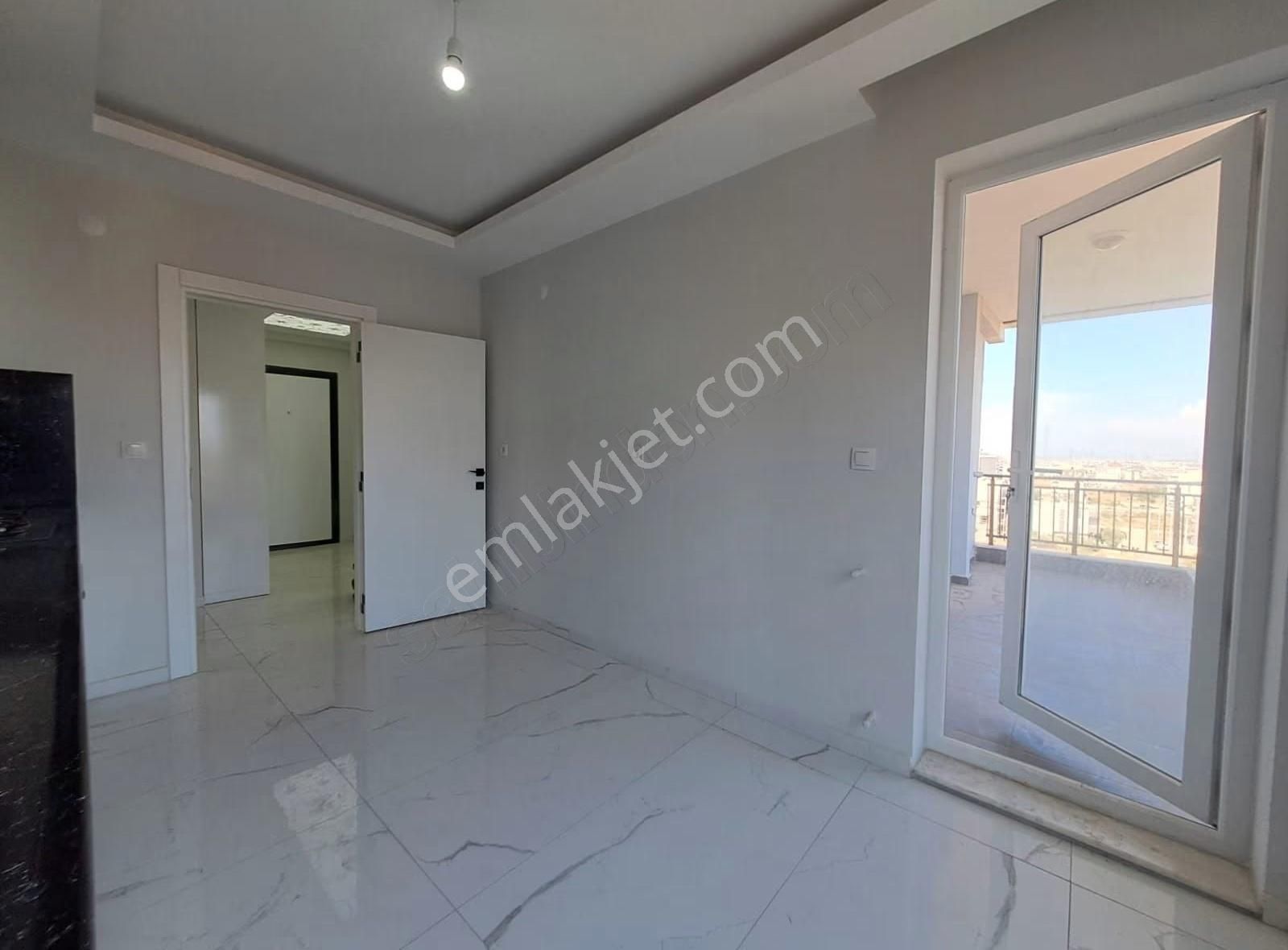 Fevziçakmak Mah Katta Tek Asansörlü Geniş 3+1 Satılık Daire - Görsel 3