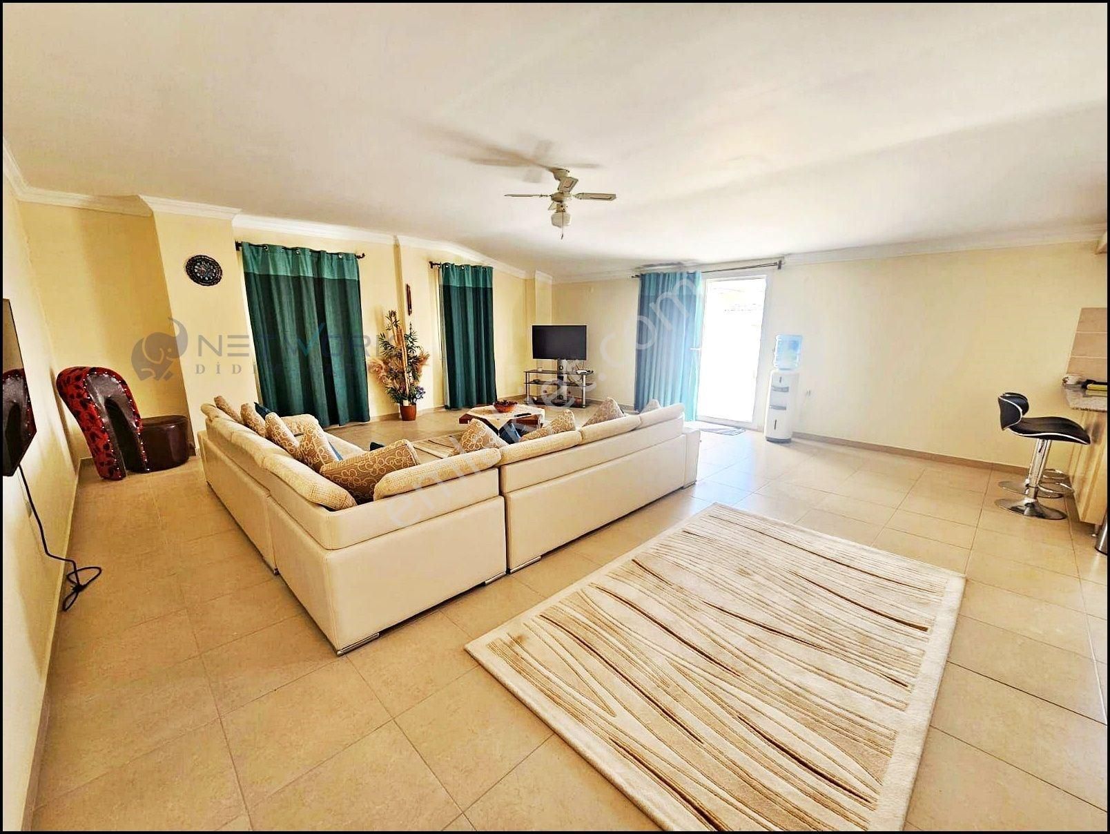 Didimin En Prestijli Sitesinde 200 M² Havuz Cepheli 4+1 Dubleks - Görsel 15