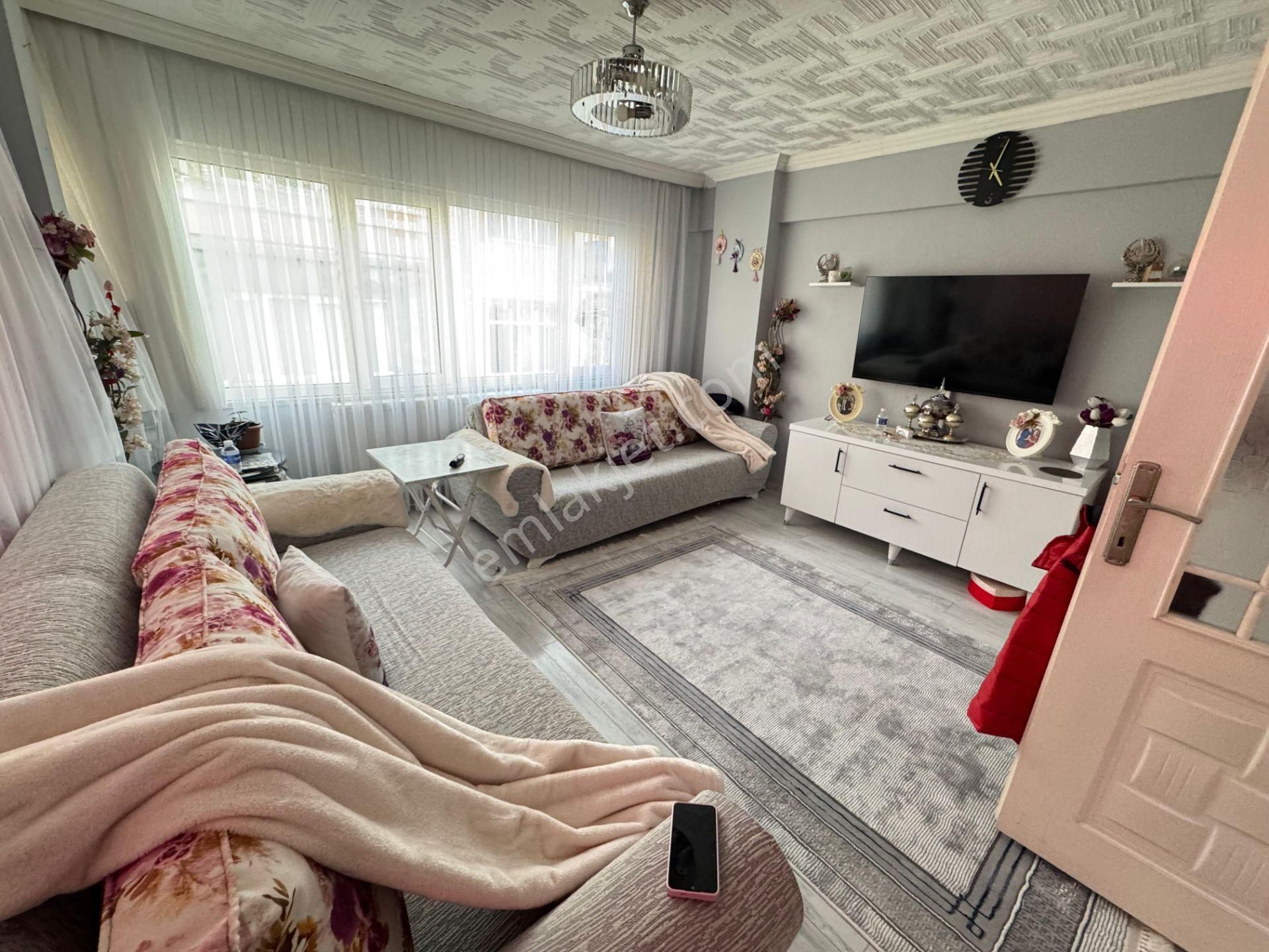 Gemlik Merkez De 1+1 Satılık Daire