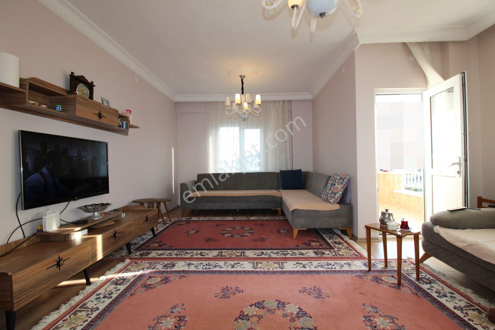 Aslan' Dan Menderes'te Site İçi, Full Yapılı, Doğalgazlı 3+1 Daire