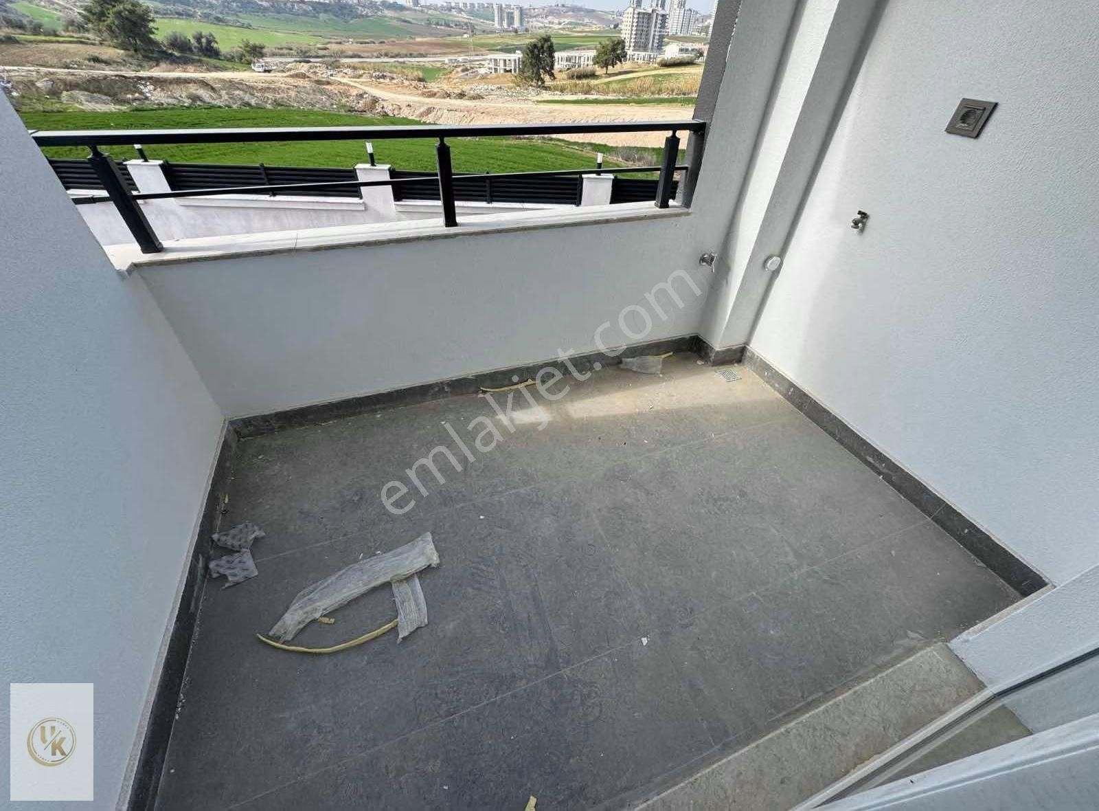 Kabasakalda Site İçi/sıfır/3+1/k.mutfak/ç.banyo/g.odalı/güvenlik - Görsel 7