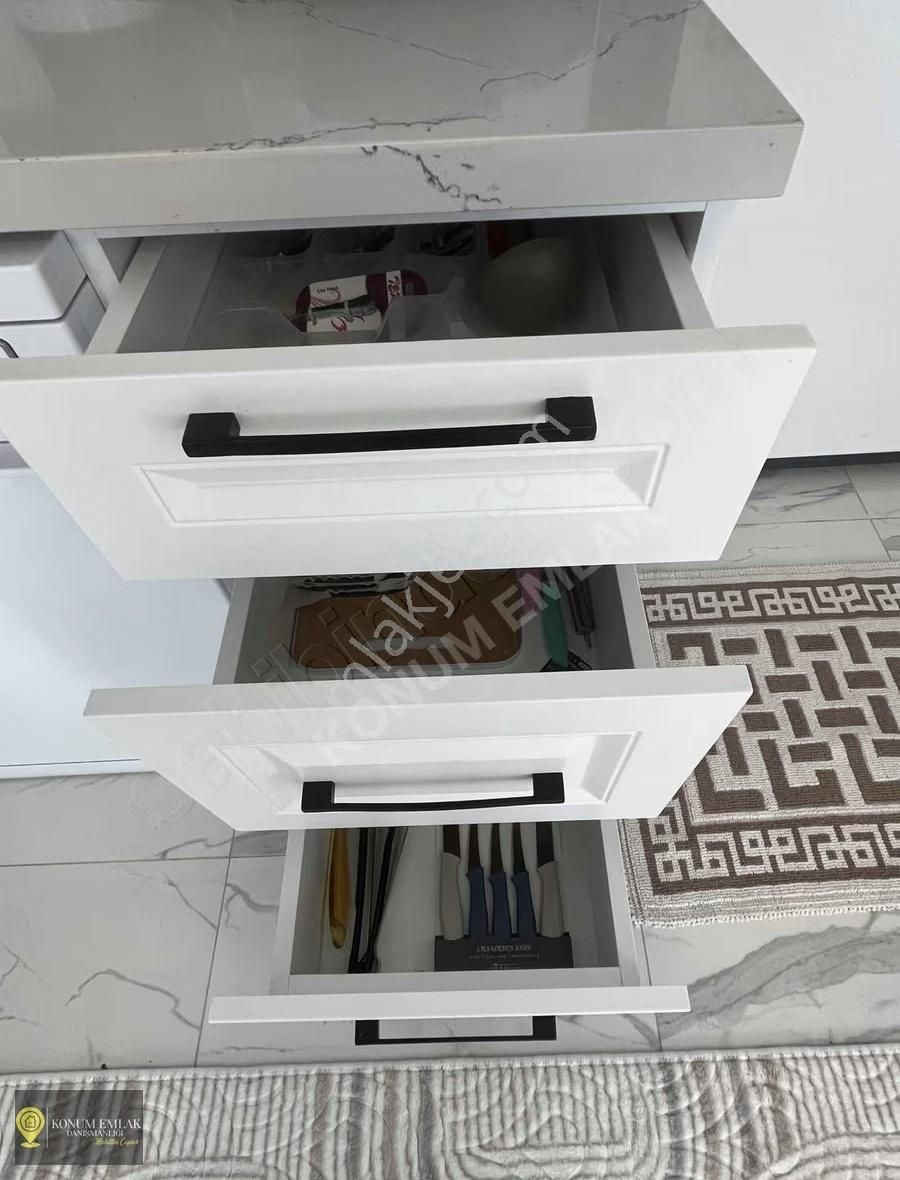 Konum Emlakdan Anayol Üstü Kiralık Full Sıfır Eşyalı 1+1 Daire - Görsel 31