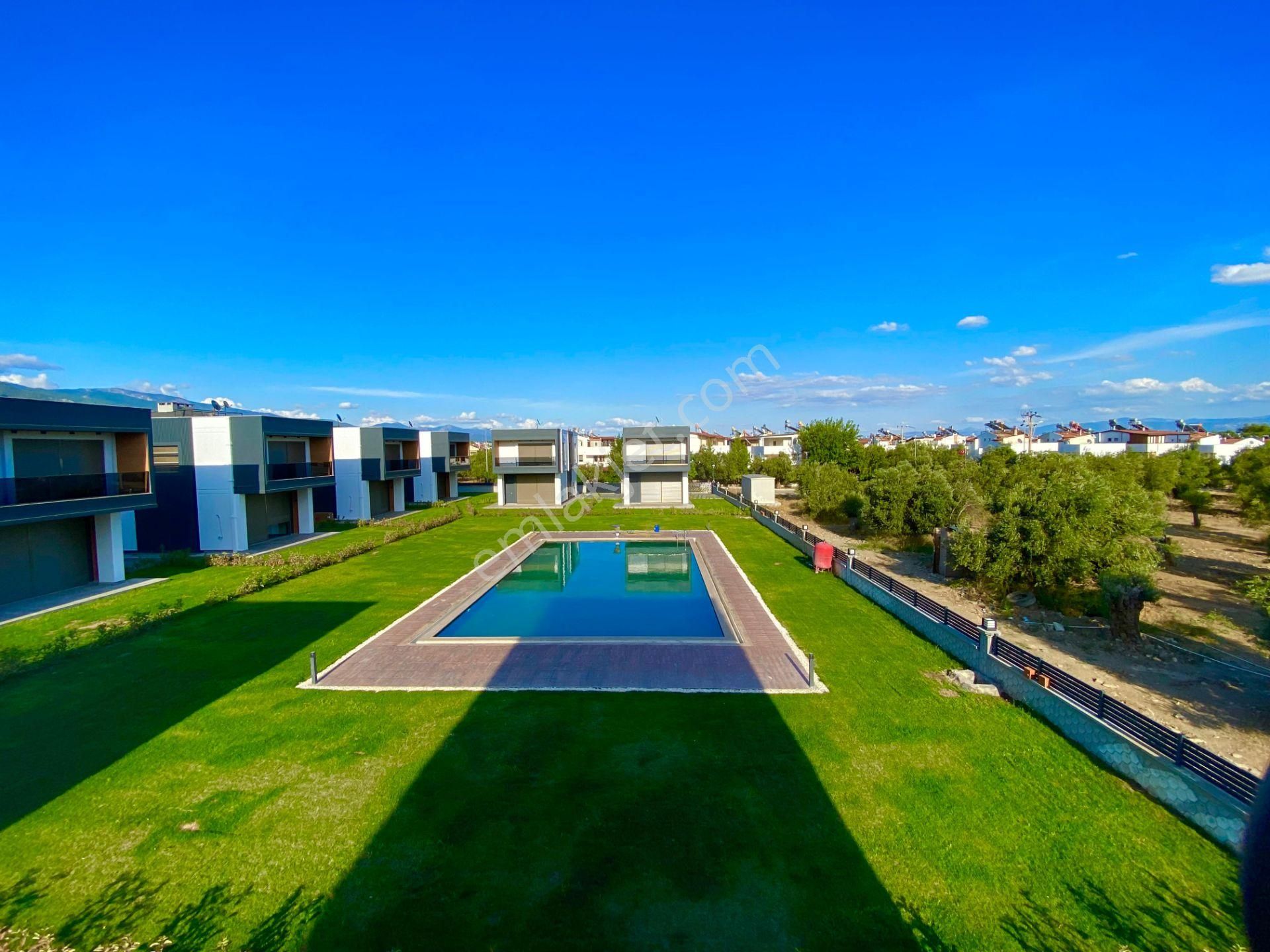 🍀cadde'den Havuzlu Yerden Isıtmalı Manzaralı 3+1 Mustakil Villa🍀 - Görsel 14
