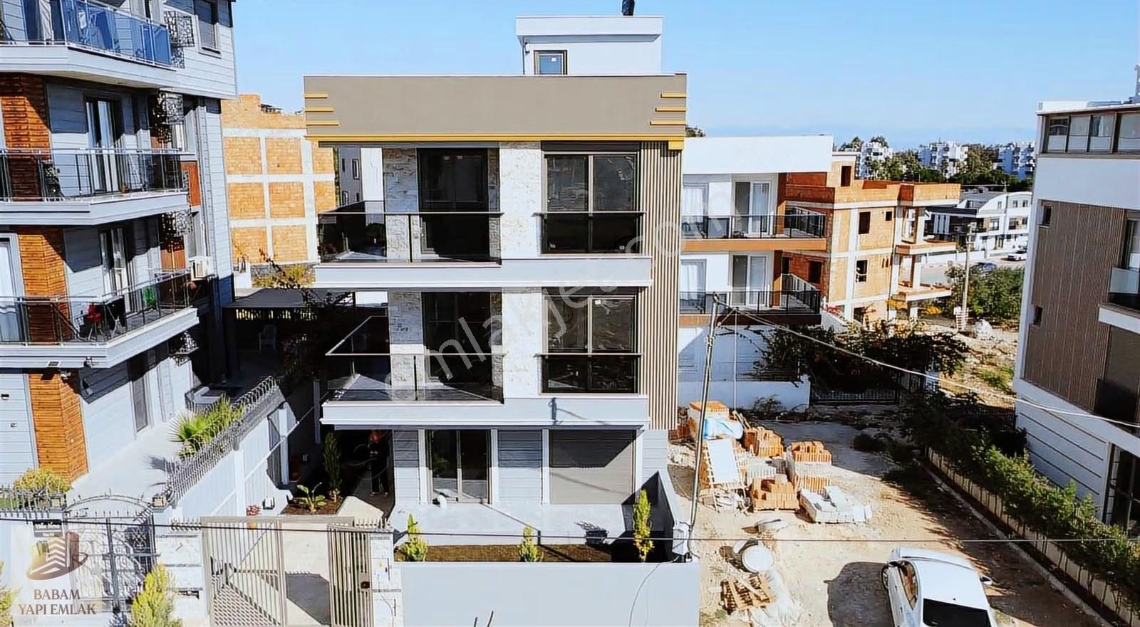 Ermenek´de 1 Sınıf Lüks Müstakil *220m2* 3+1 Villa