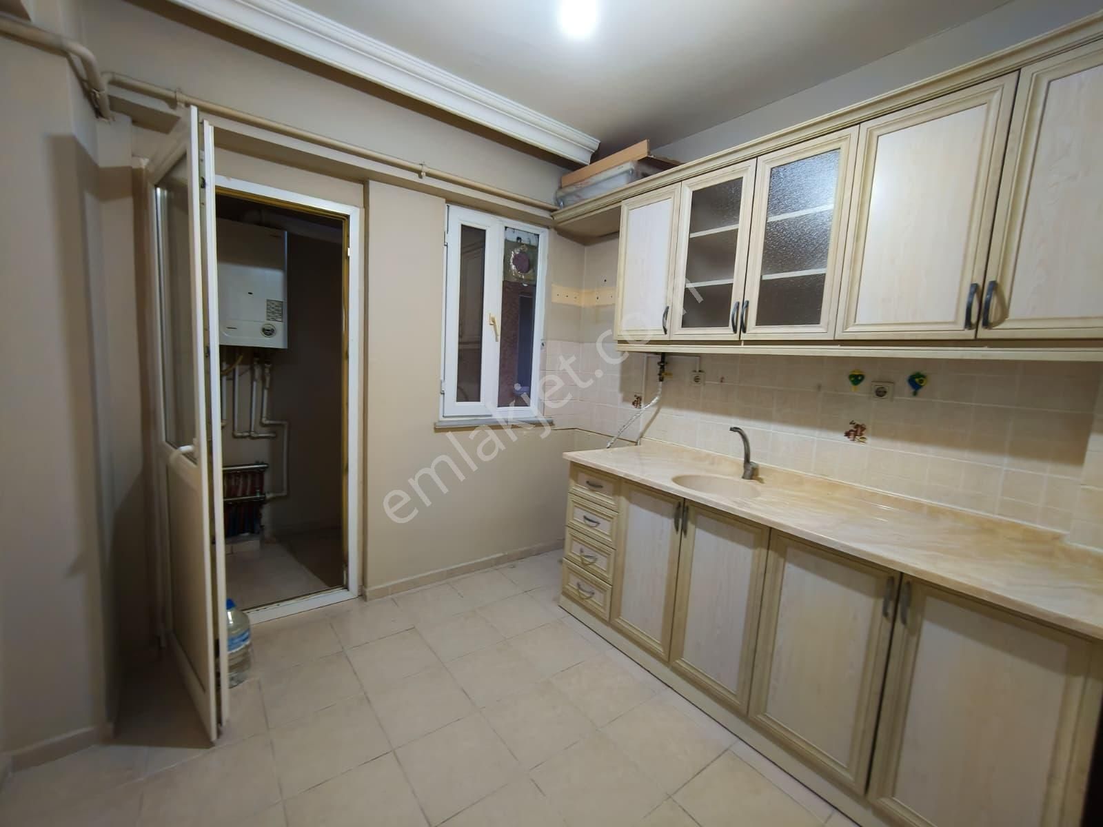 Levent Mahallesi'nde Ara Kat Masrafsız 2+1 Satılık Daire - Görsel 8