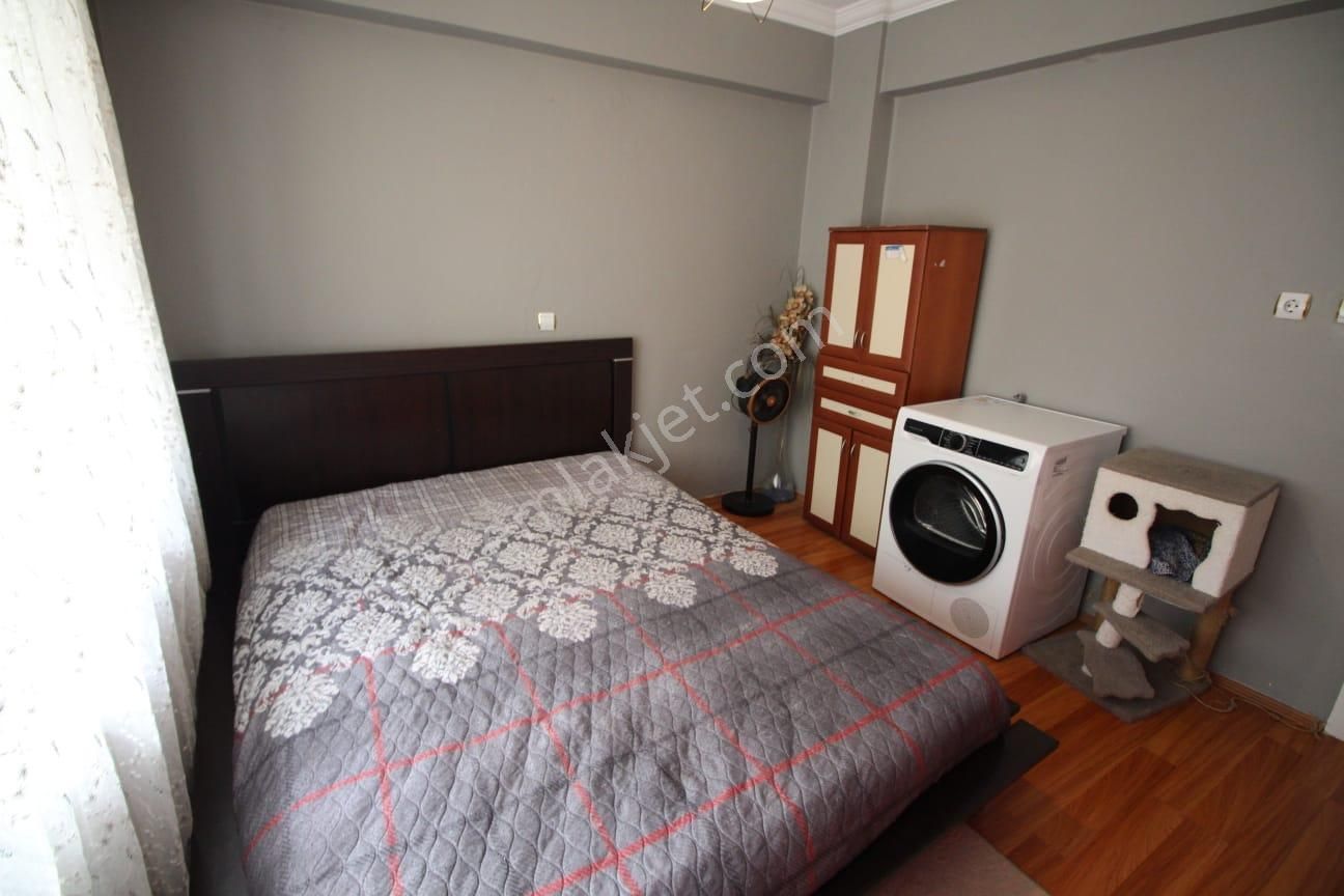 Söke Atatürk Mahallesinde Satılık 3+1 Arakat Daire - Görsel 10