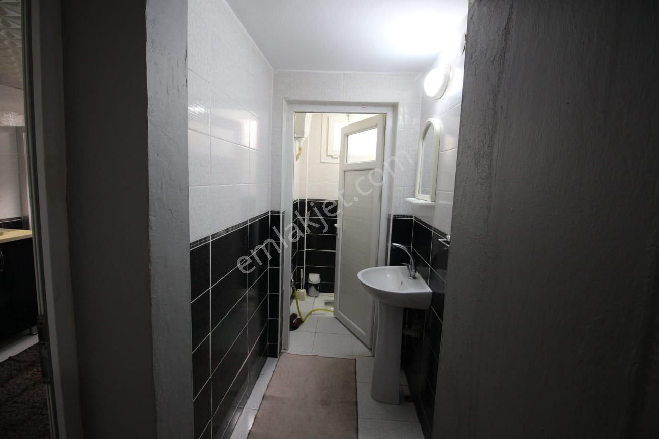 Söke Atatürk Mahallesinde Satılık 3+1 Arakat Daire - Görsel 18