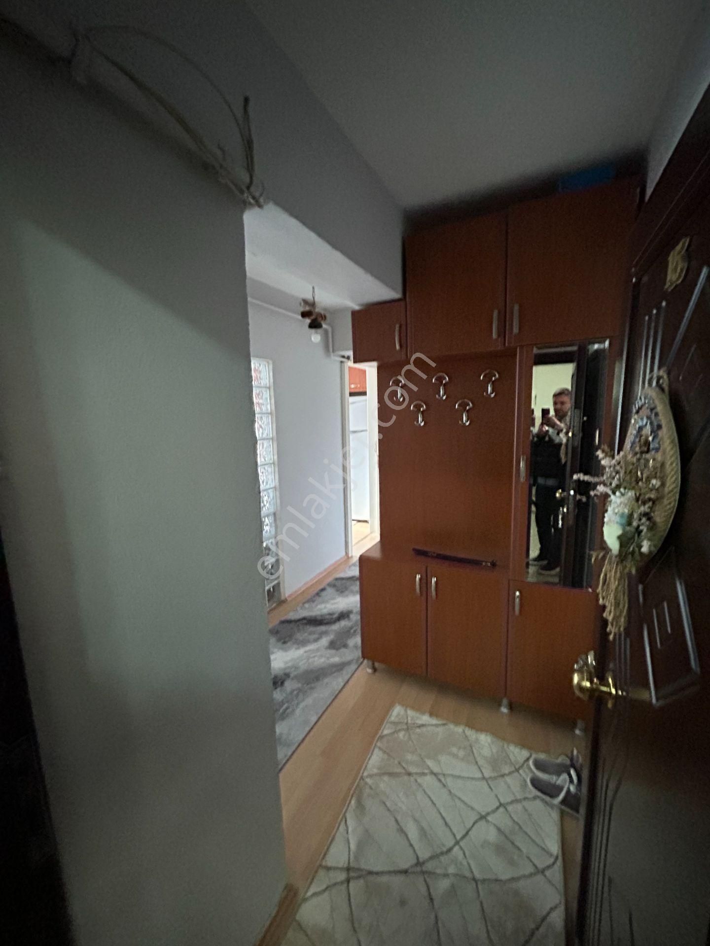 Buca Turyap'tan Mevki Yerde Full Eşyalı Kiralık Daire - Görsel 4