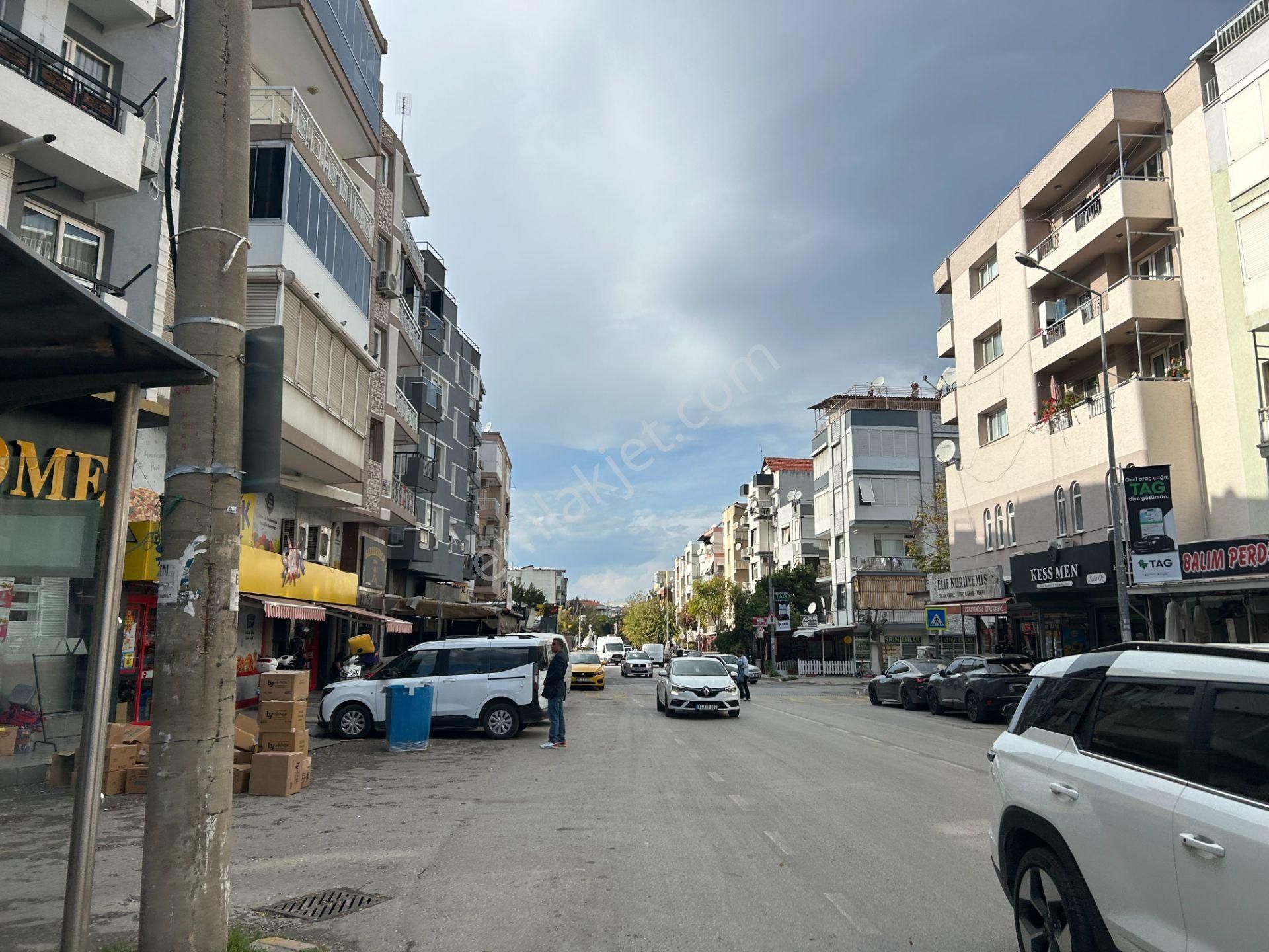 Buca Turyap'tan Mevki Yerde Full Eşyalı Kiralık Daire
