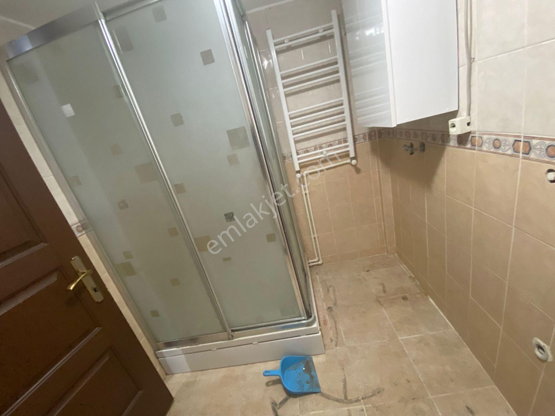 Buca İşçievleri Yiğitler Mah.de 2+1 80m2 Dgazlı Ayrı Mutfak Bahçe Katı Kiralık Daire - Görsel 19