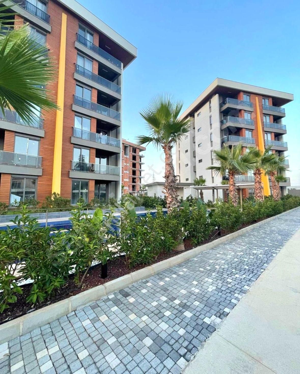 Göksuda Havuzlu Sitede Akıllı Ev Sistemli Geniş 1+1 Arakat - Görsel 14