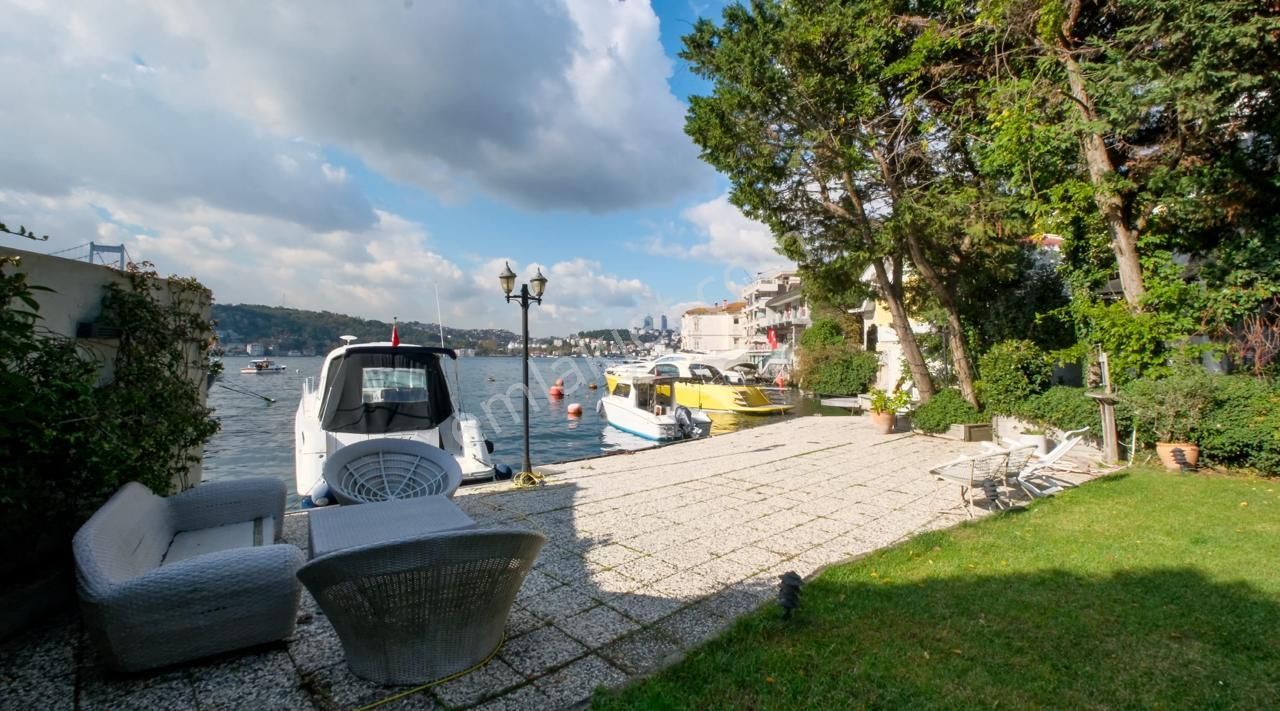 Kanlıca Körfez'de Satılık Bakımlı Yalı - Görsel 27