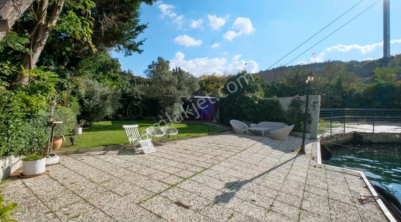 Kanlıca Körfez'de Satılık Bakımlı Yalı - Görsel 26