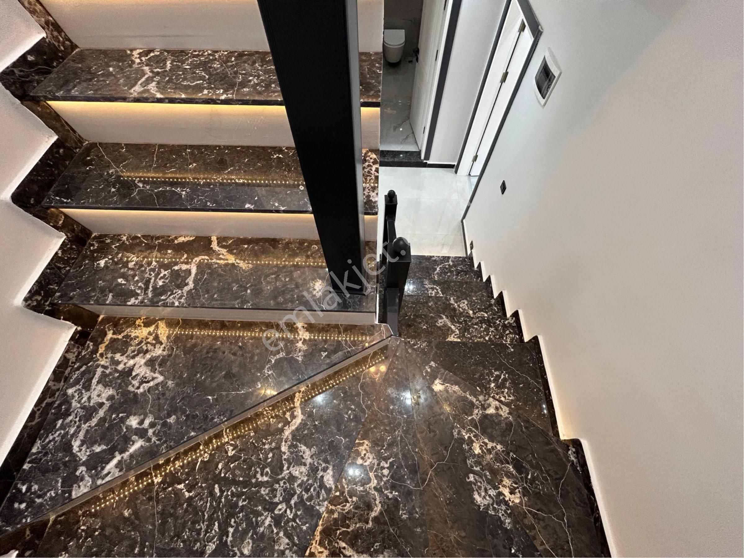 Didim’de Satılık,5+1 Ayrı Mutfak Villa - Görsel 20