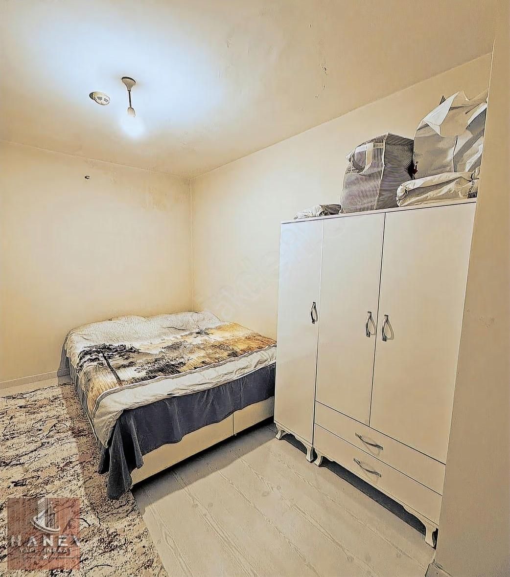 Metrobüse Avm Yakın 1+1 Krediye Uygun Satılık - Görsel 16