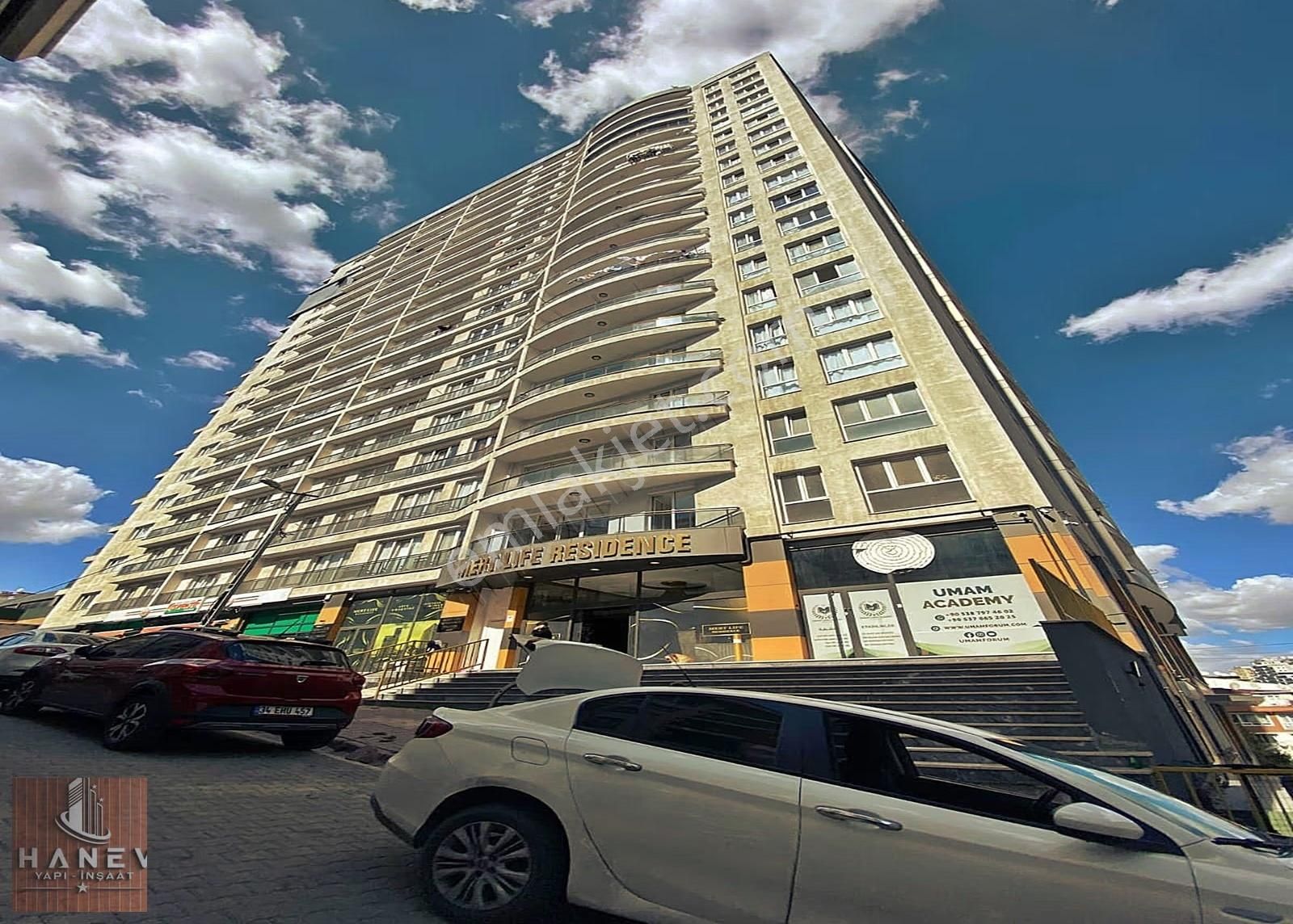 Full Eşyalı Ultra Lüks Sitede 2+1 Metrobüse Komşu Daire - Görsel 2