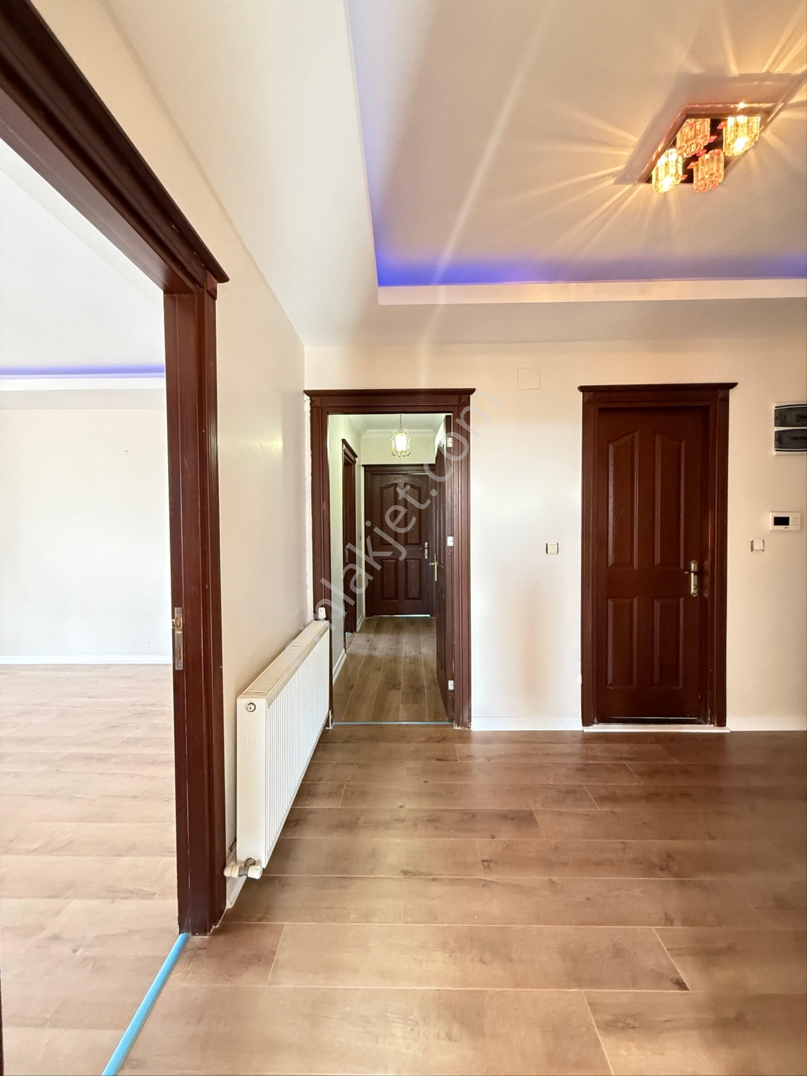 Remint’den İller Bankası Mahfesiğmaz Mahallesi 3+1 Açık Mutfak Çift Banyo Giyinme Odalı Hasarsız!!! - Görsel 12