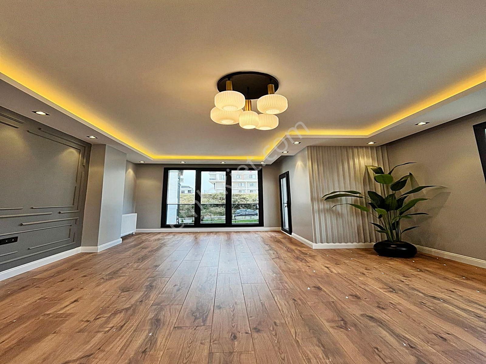 Cadde34 Yapı'dan Beylikdüzü'nde Kapalı Otoparklı Sıfır 3+2 Full Dekorlu Teraslı Satılık Dubleks - Görsel 4