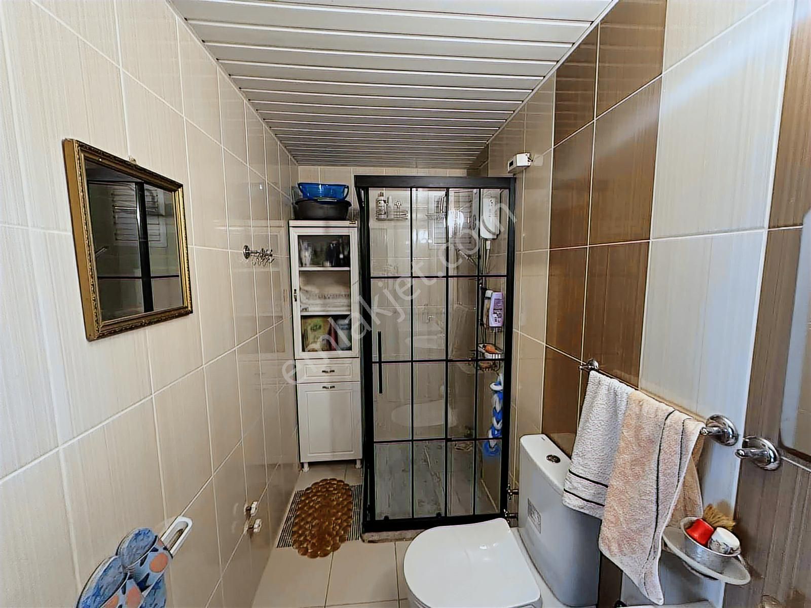 Yenigün'de Cadde Üstü Asansörlü Ara Katta 3+1 Tek Yetkili Daire - Görsel 2