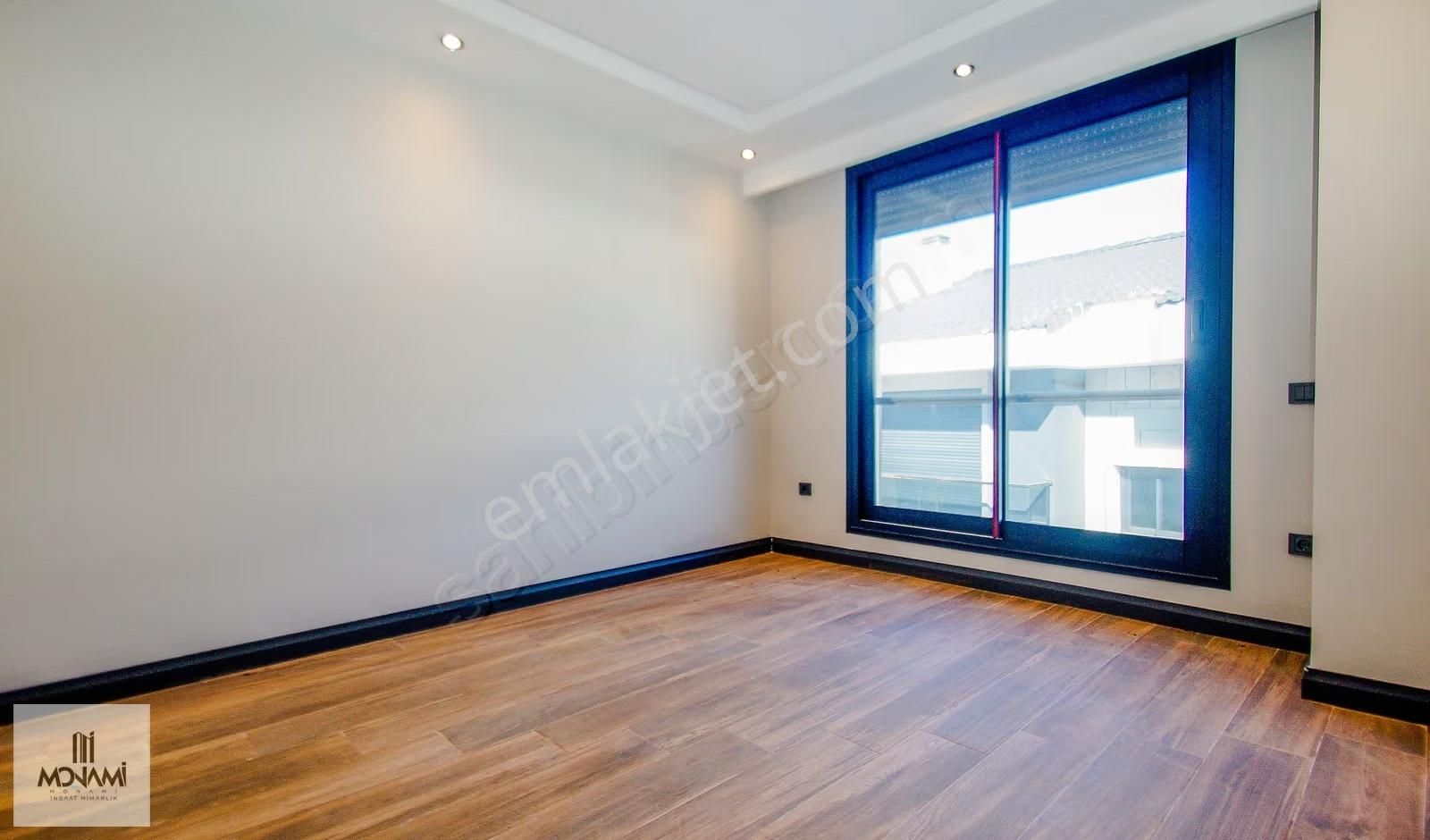 Çeşmealtında Sıfır 4+1 173m2 Teraslı Triplex Deniz 100mt - Görsel 3