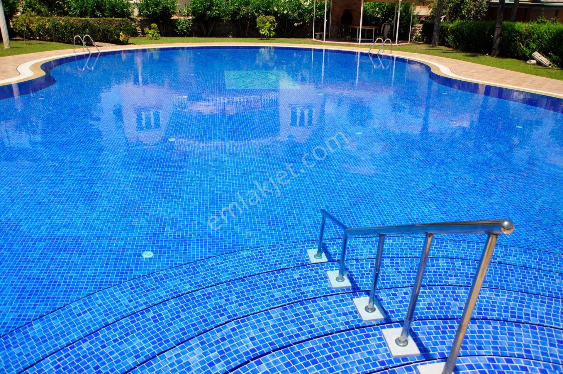 Konaklıda İkamete Uygun Müstakil Villa - Görsel 33